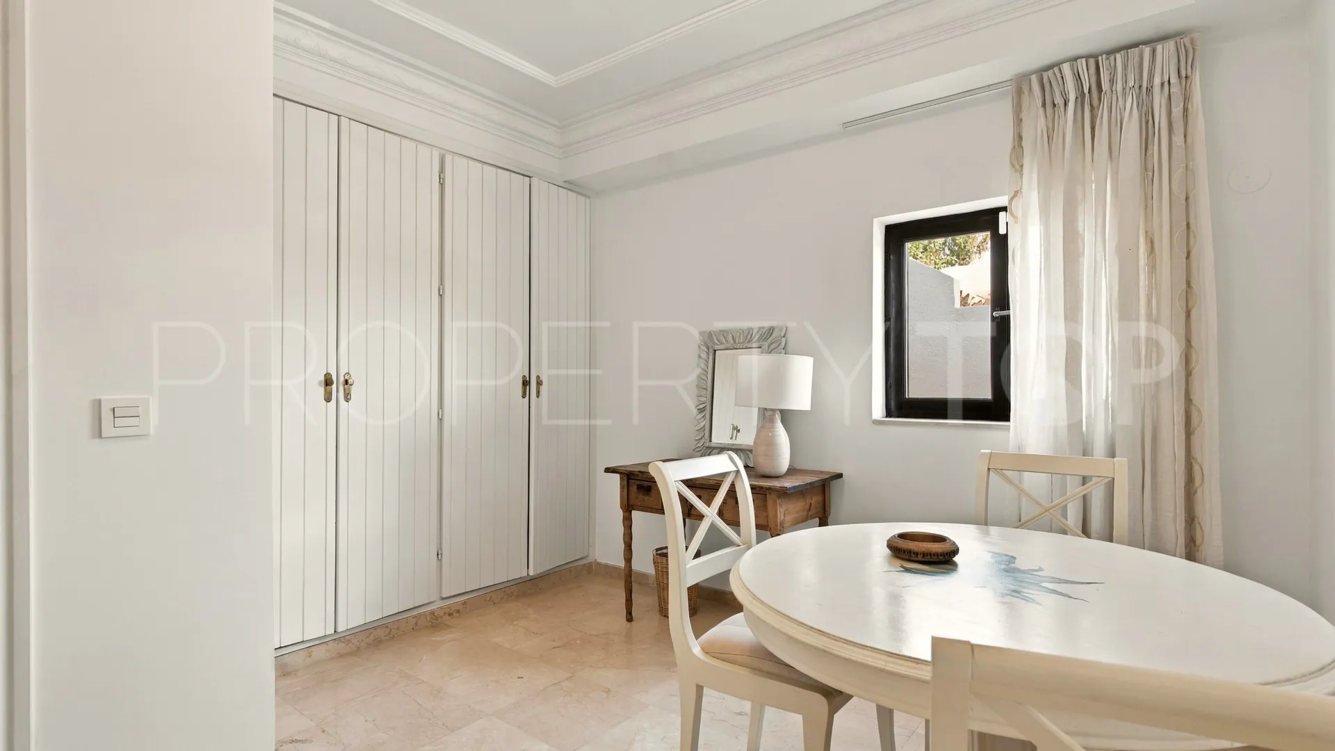 Villa a la venta en Puerto del Capitan
