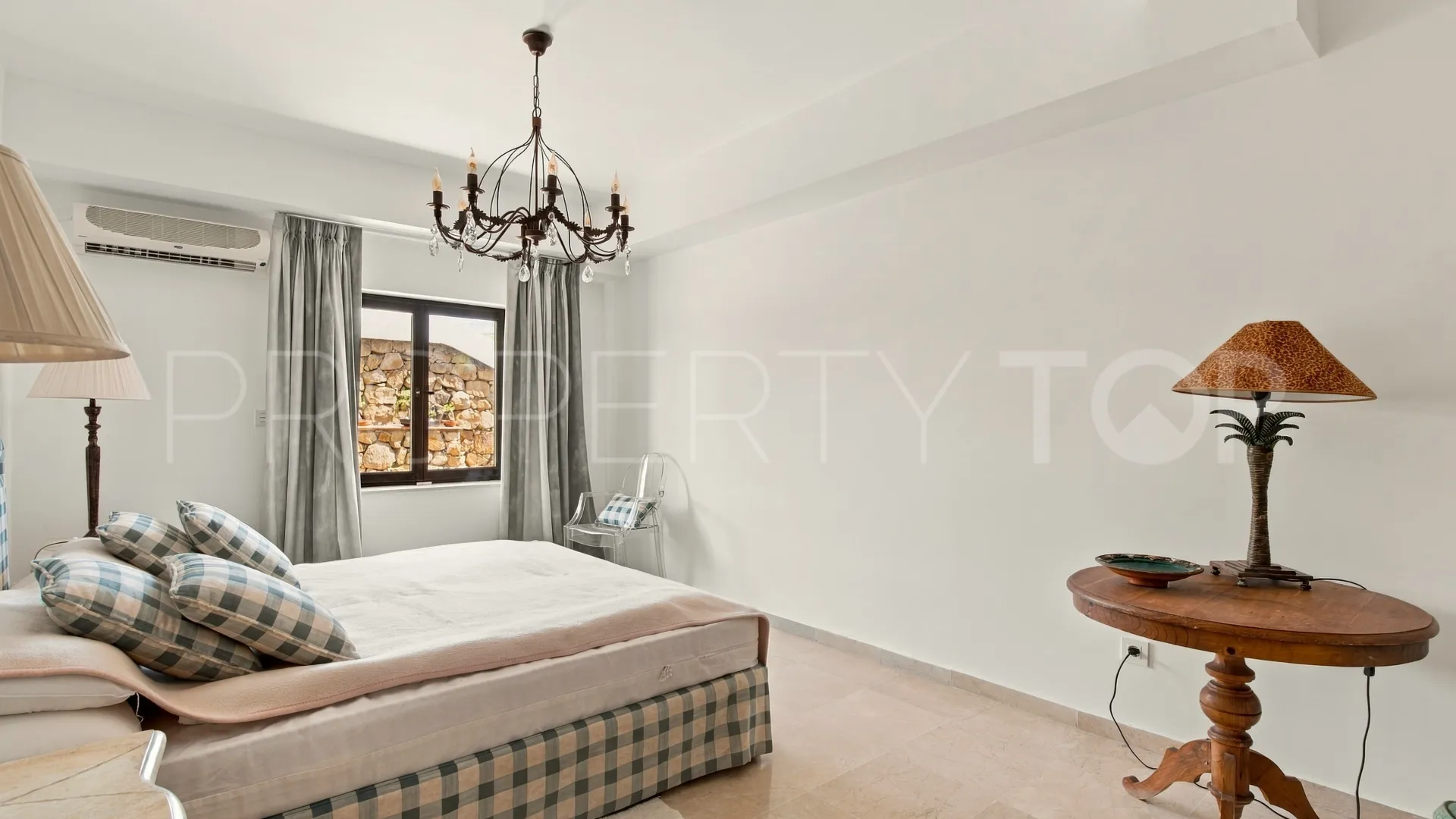 Villa a la venta en Puerto del Capitan