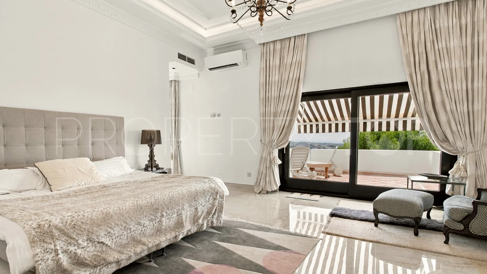 Villa a la venta en Puerto del Capitan
