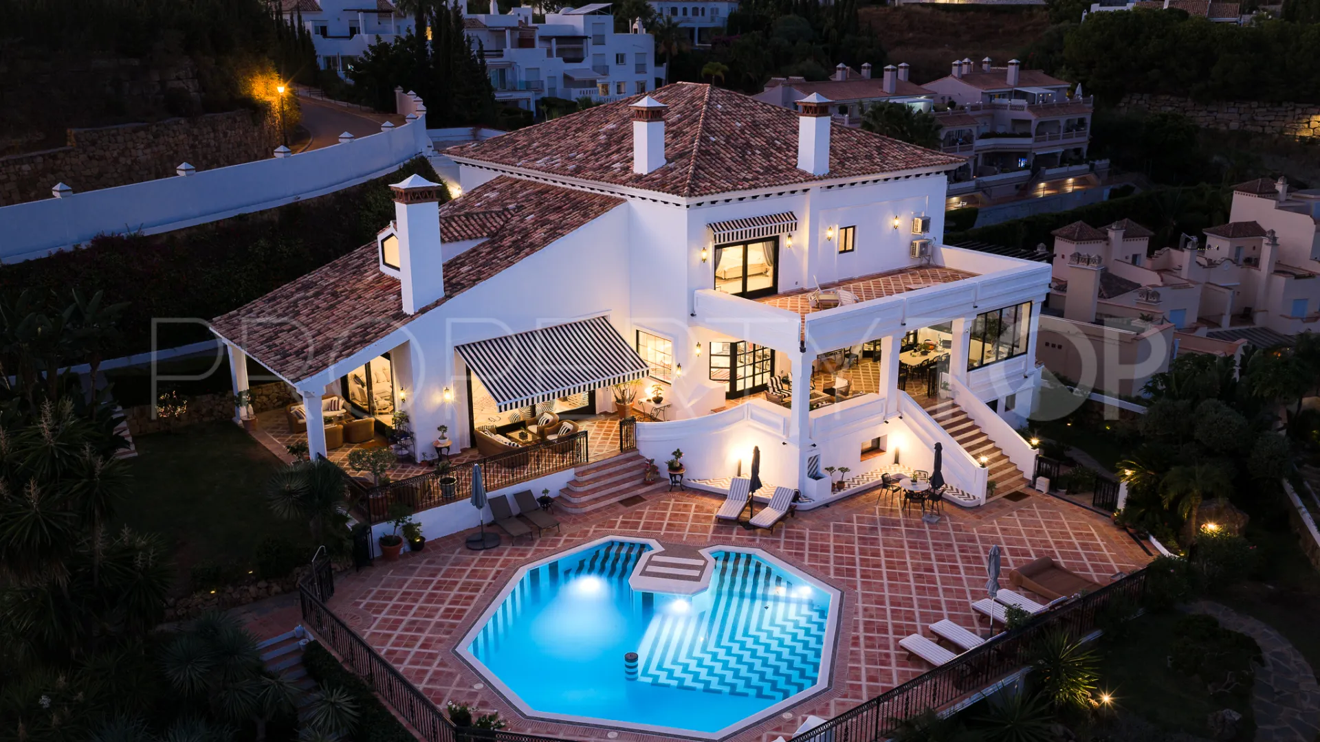 Villa a la venta en Puerto del Capitan