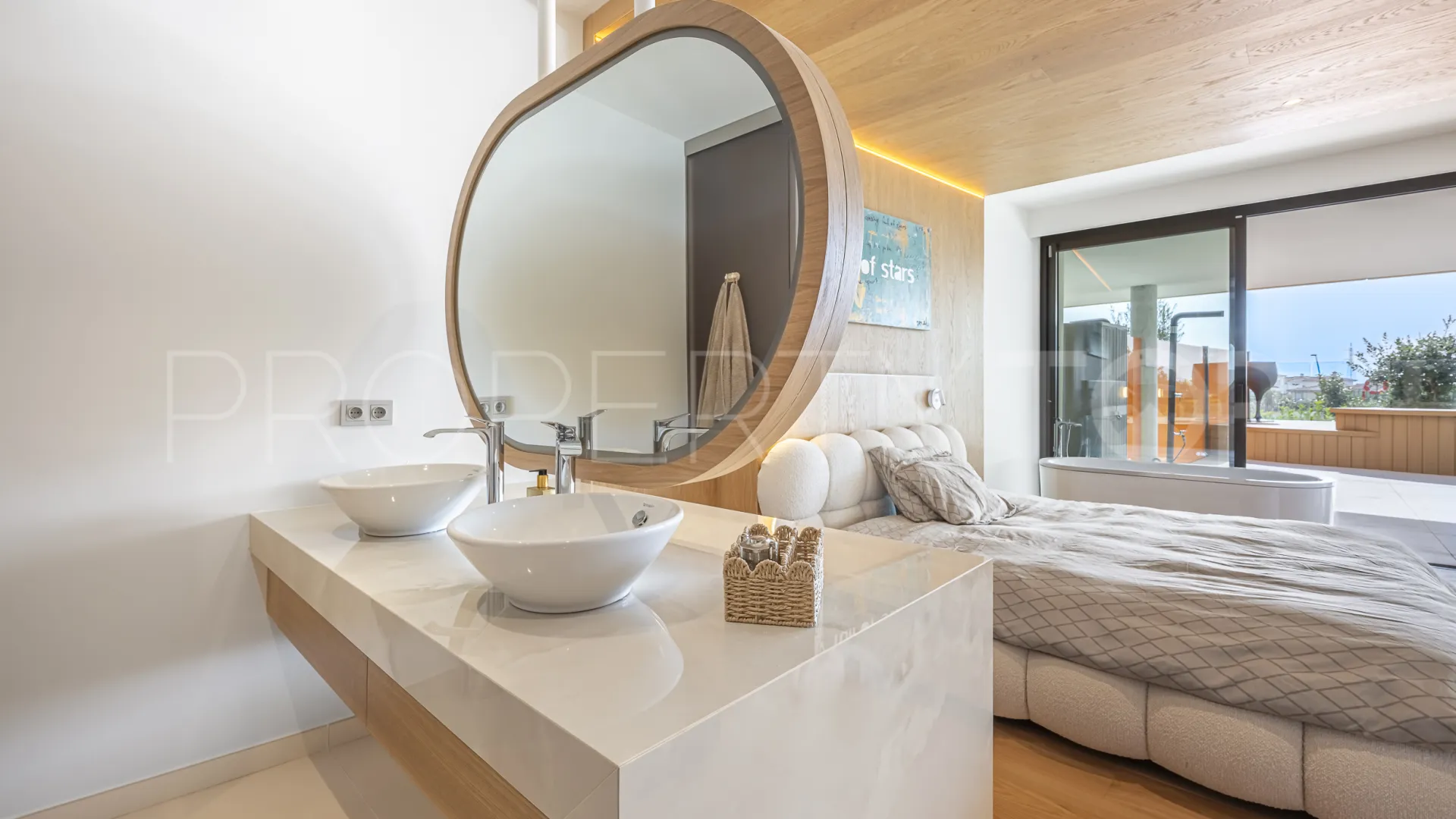 Apartamento planta baja en venta con 3 dormitorios en El Higueron