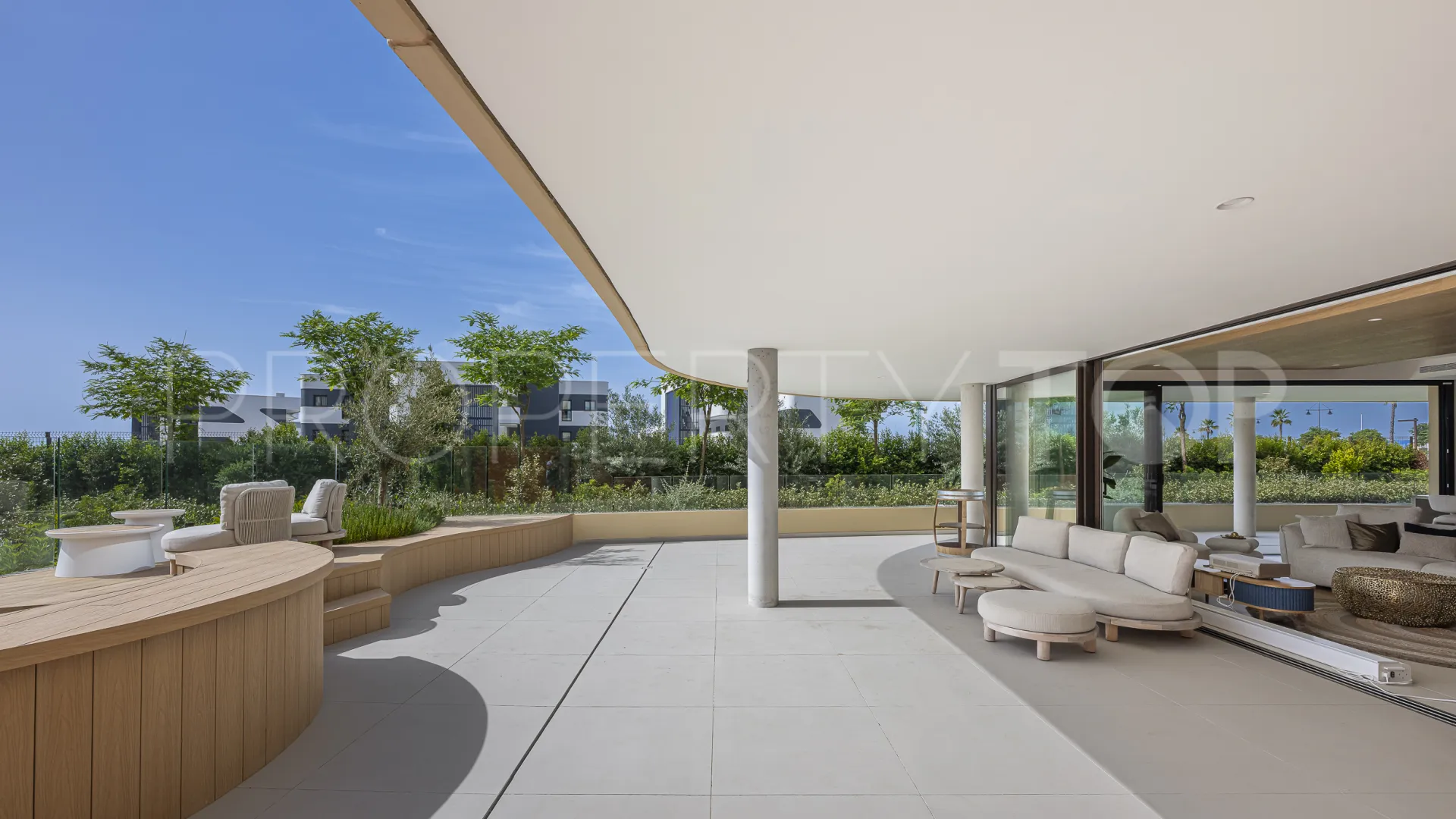 Apartamento planta baja en venta con 3 dormitorios en El Higueron
