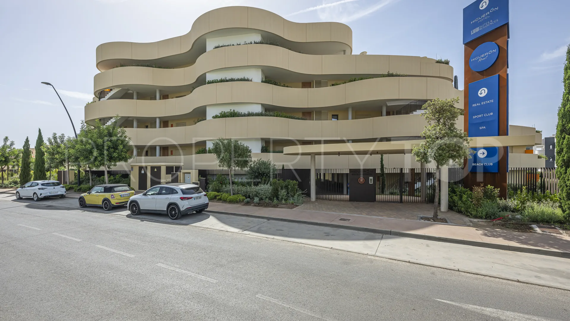 Apartamento planta baja en venta con 3 dormitorios en El Higueron