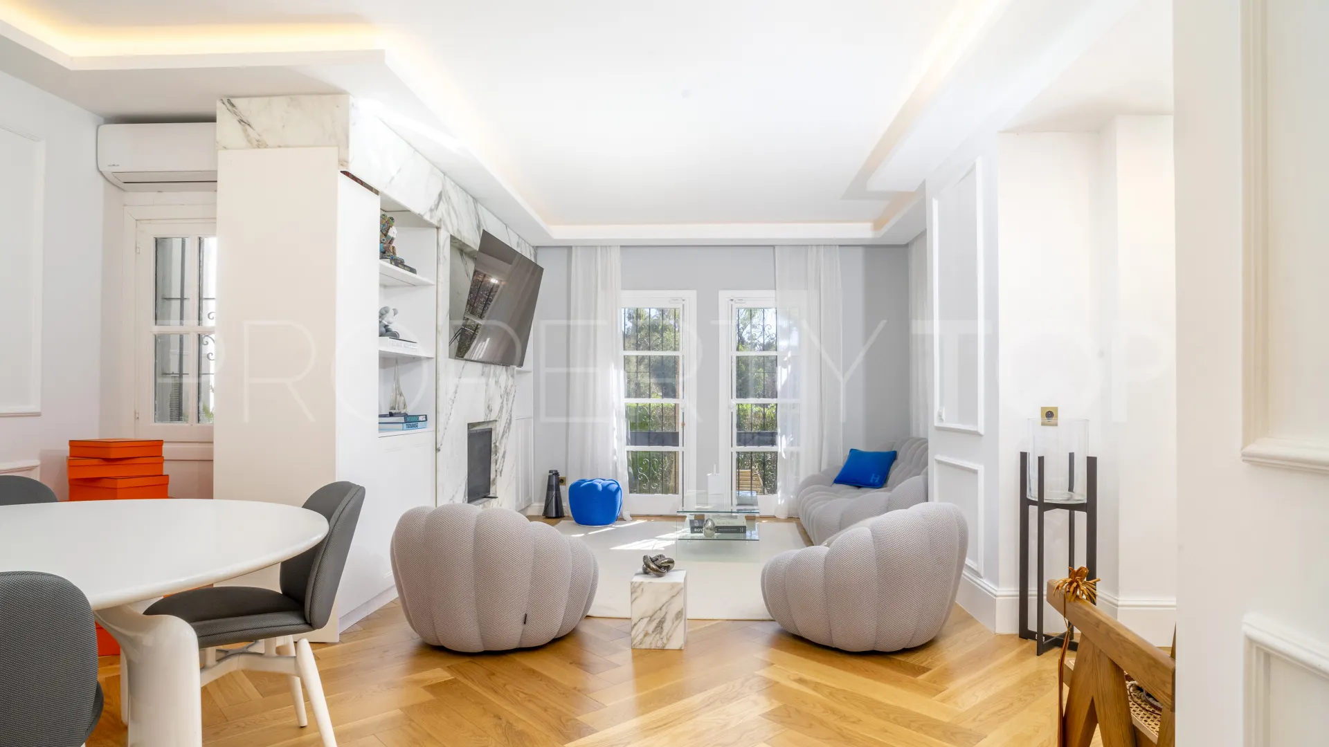 For sale ground floor apartment in Las Cascadas with 3 bedrooms