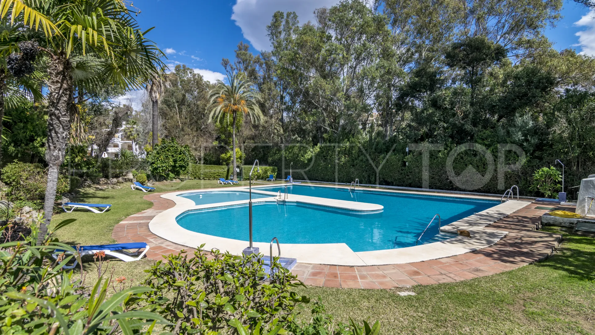 Apartamento planta baja en venta en Le Village
