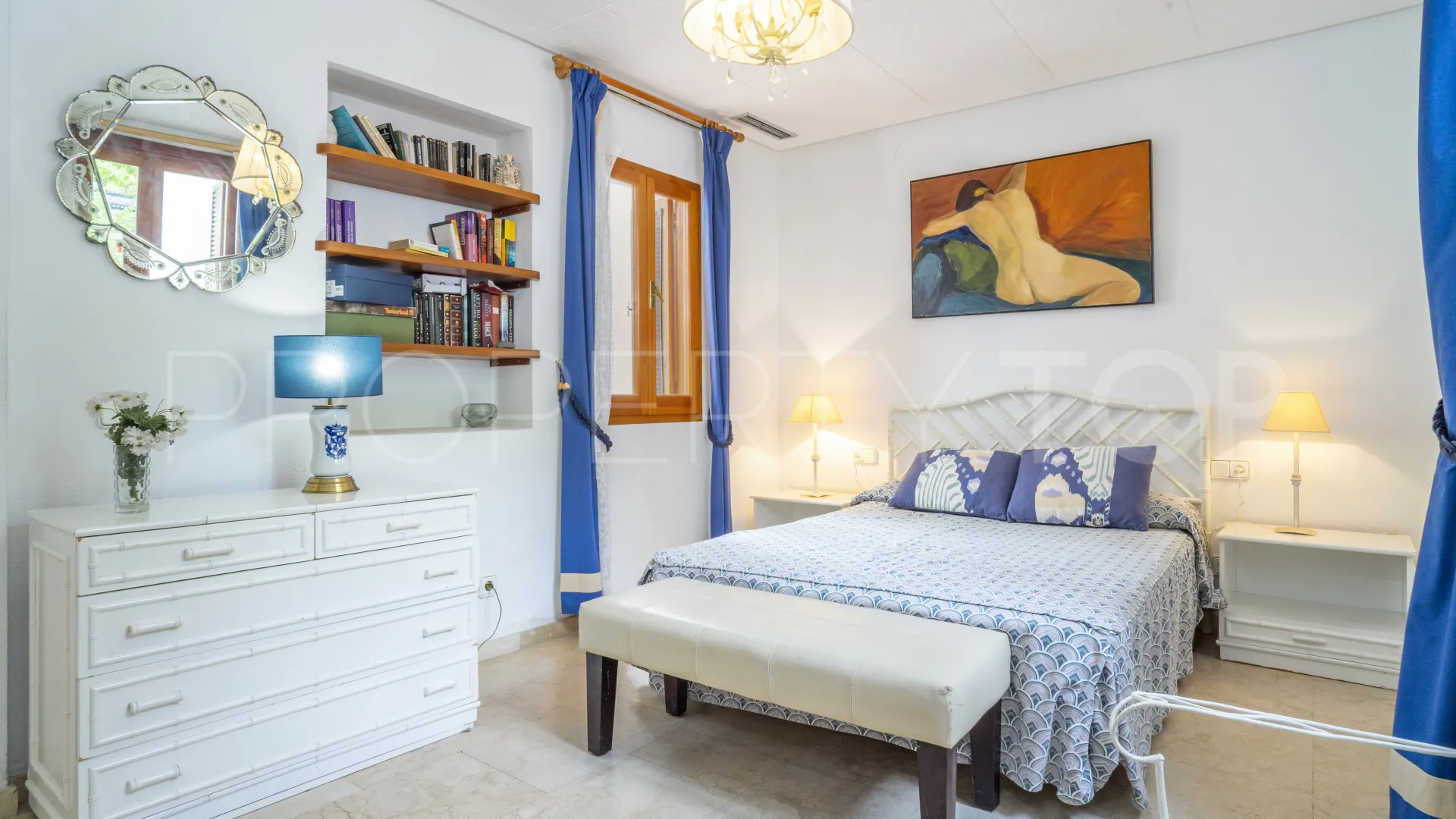 Apartamento planta baja en venta en Le Village