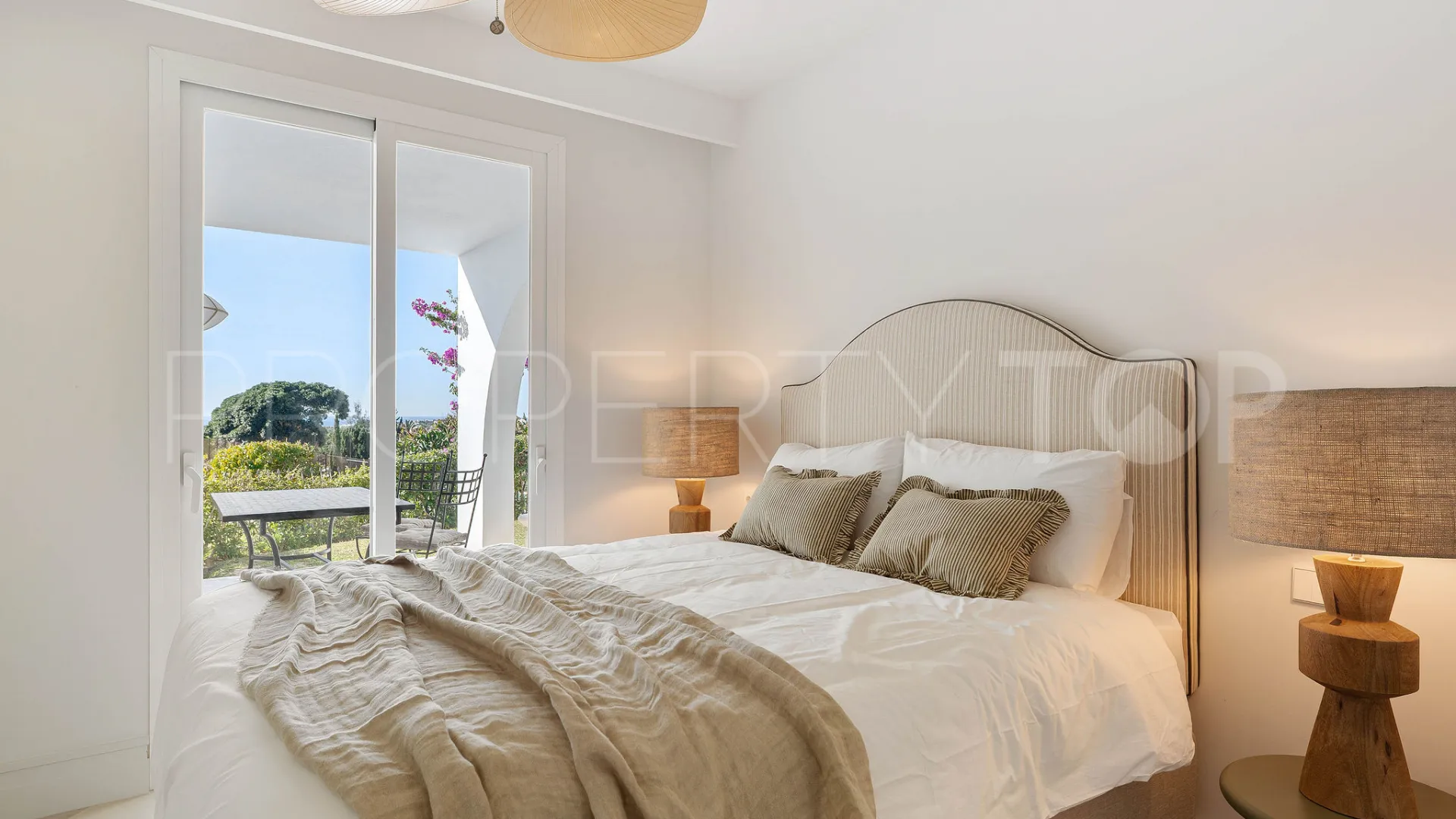 Town house for sale in La Colina