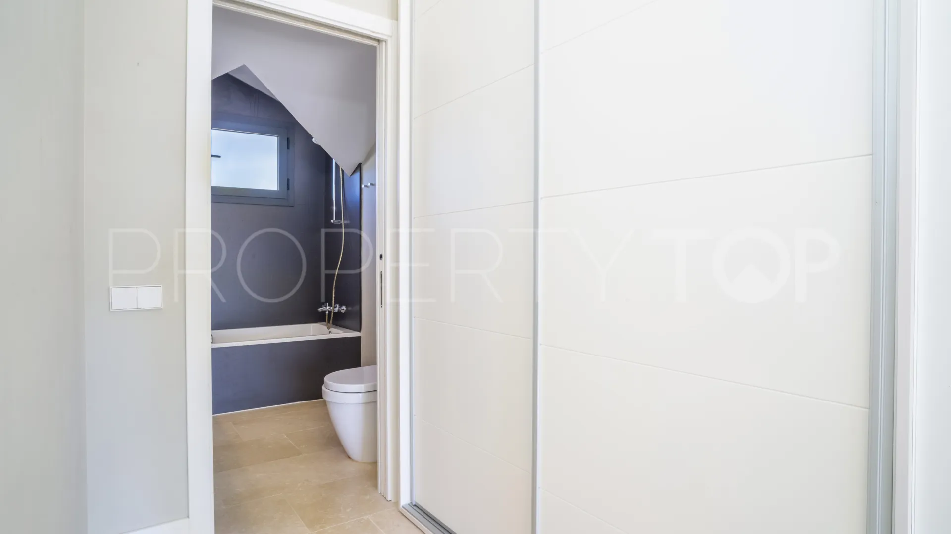 Comprar atico duplex de 2 dormitorios en Ocean Hills