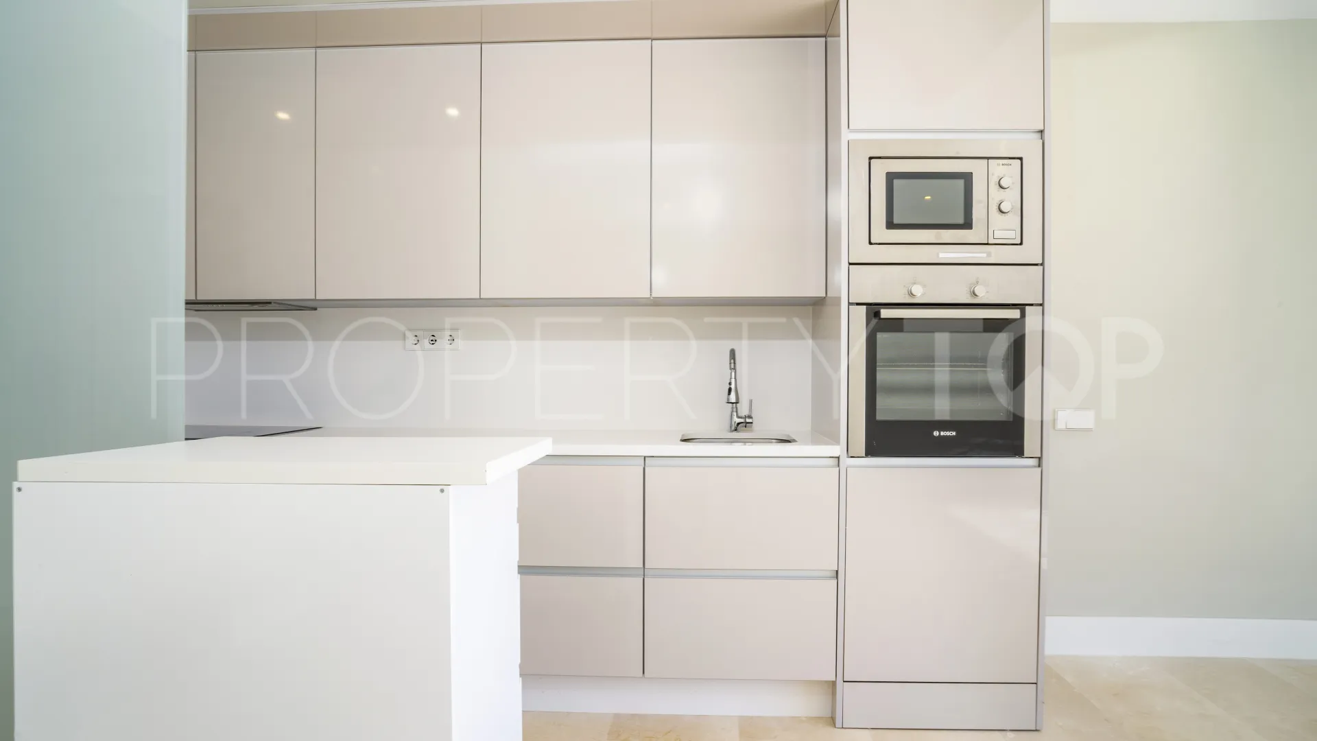 Comprar atico duplex de 2 dormitorios en Ocean Hills