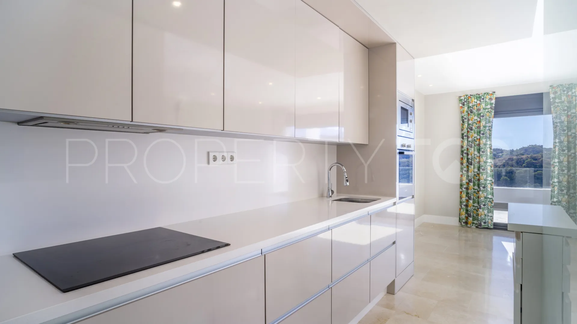 Comprar atico duplex de 2 dormitorios en Ocean Hills