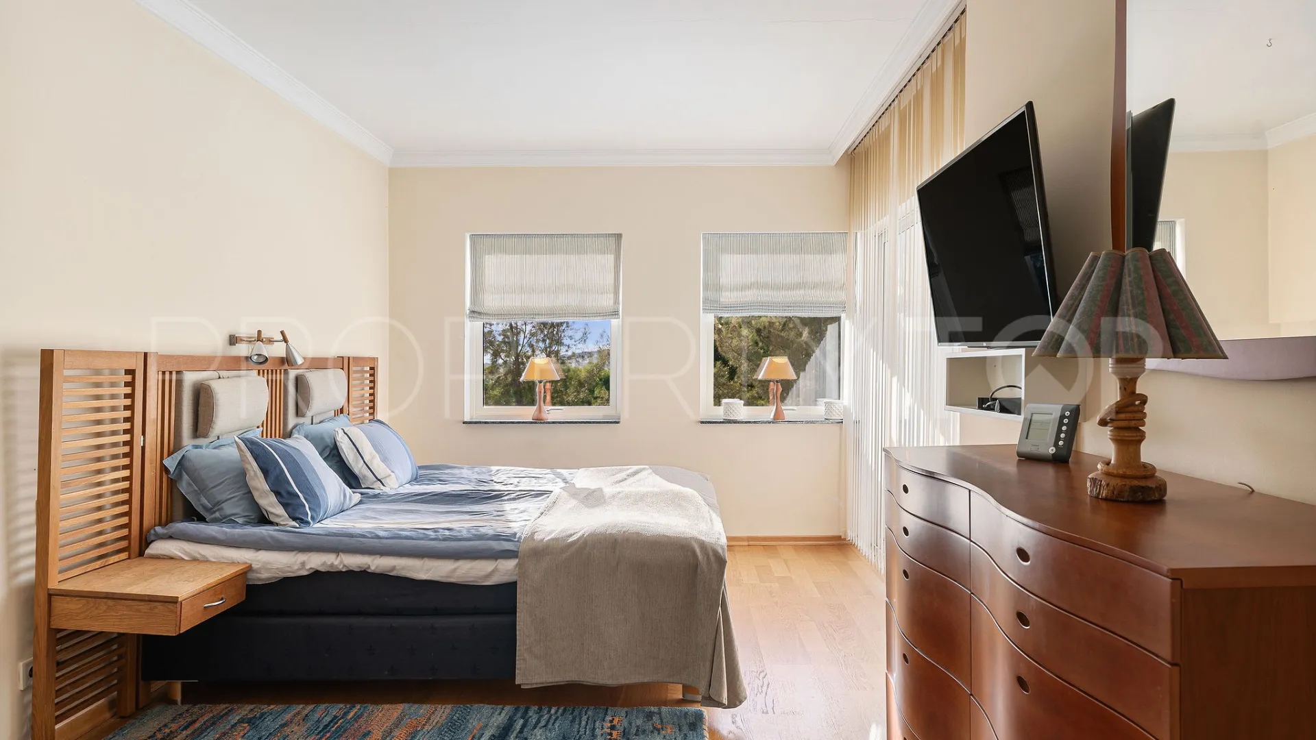 For sale duplex penthouse in La Quinta with 3 bedrooms