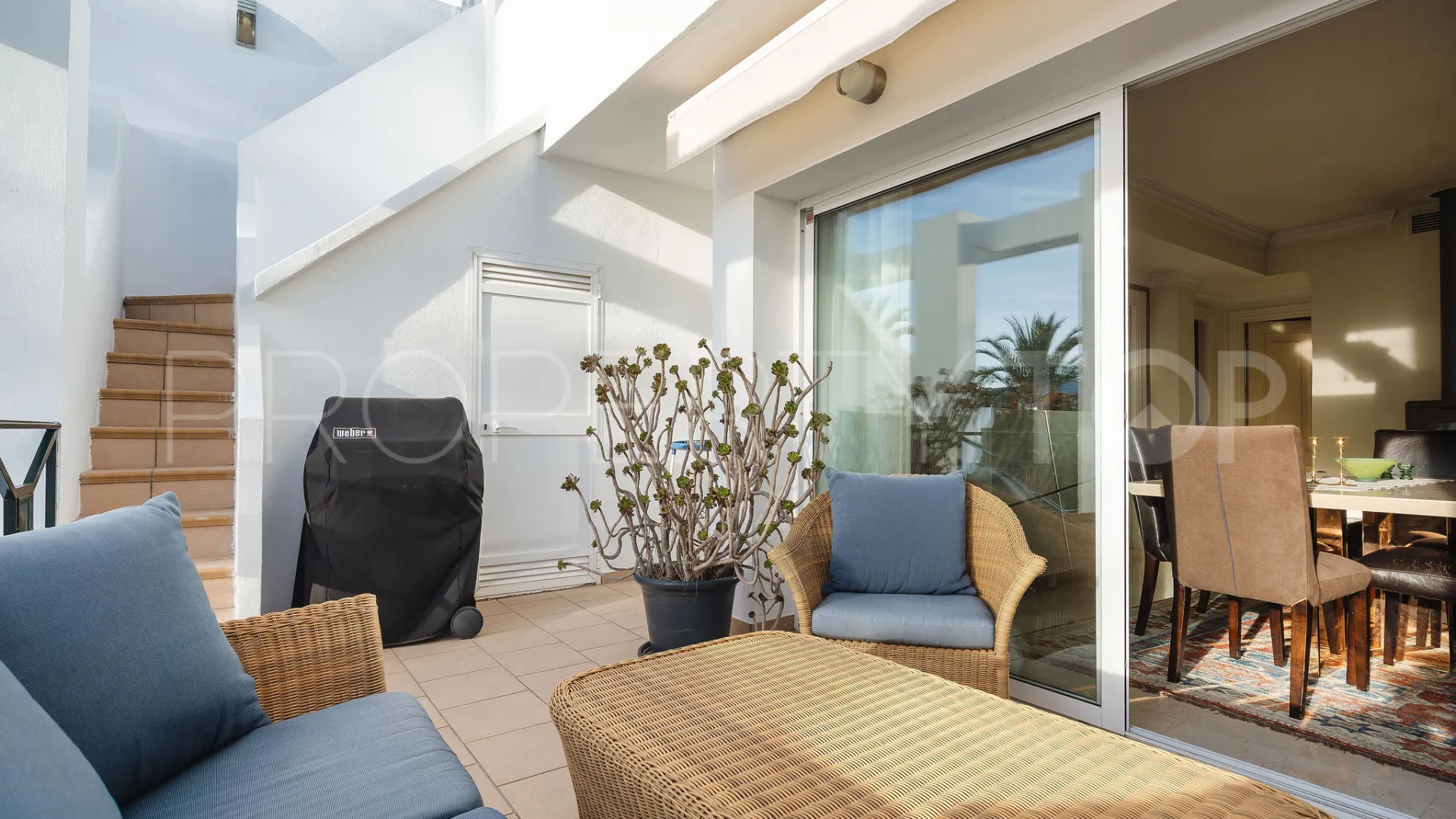 For sale duplex penthouse in La Quinta with 3 bedrooms