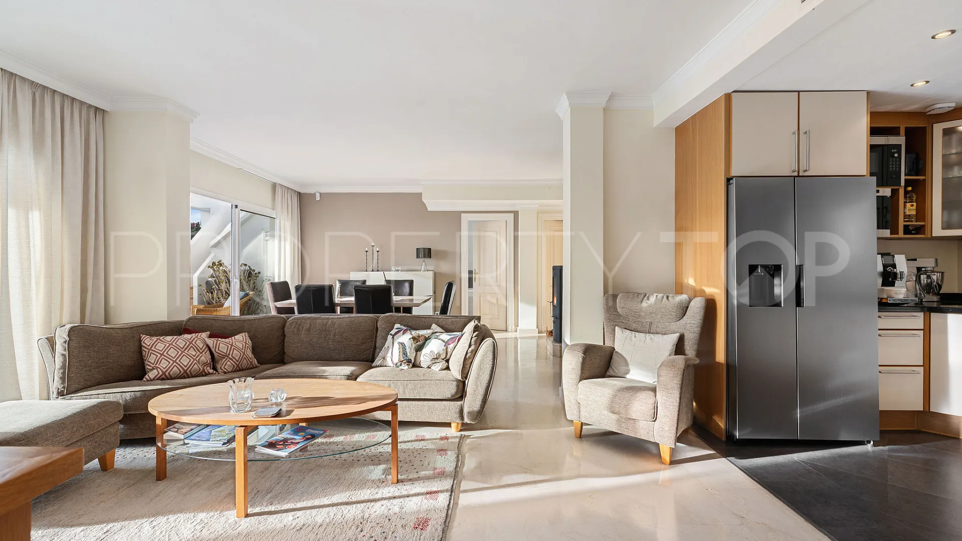 For sale duplex penthouse in La Quinta with 3 bedrooms