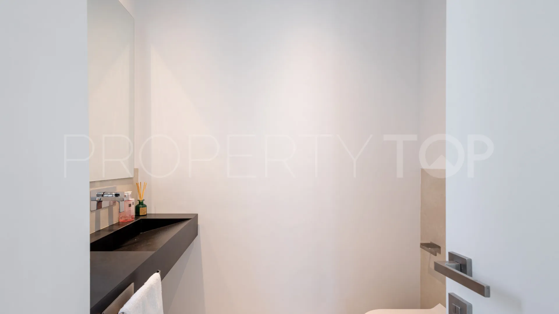 Belfry, villa en venta de 4 dormitorios