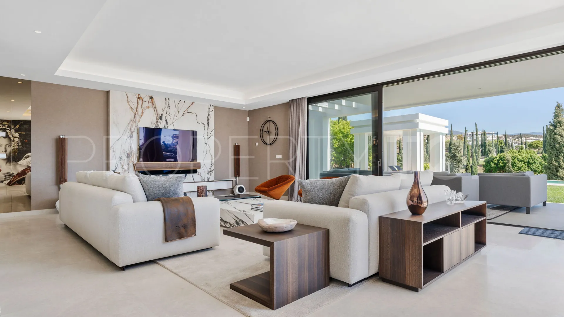 Villa en venta en Los Flamingos con 5 dormitorios