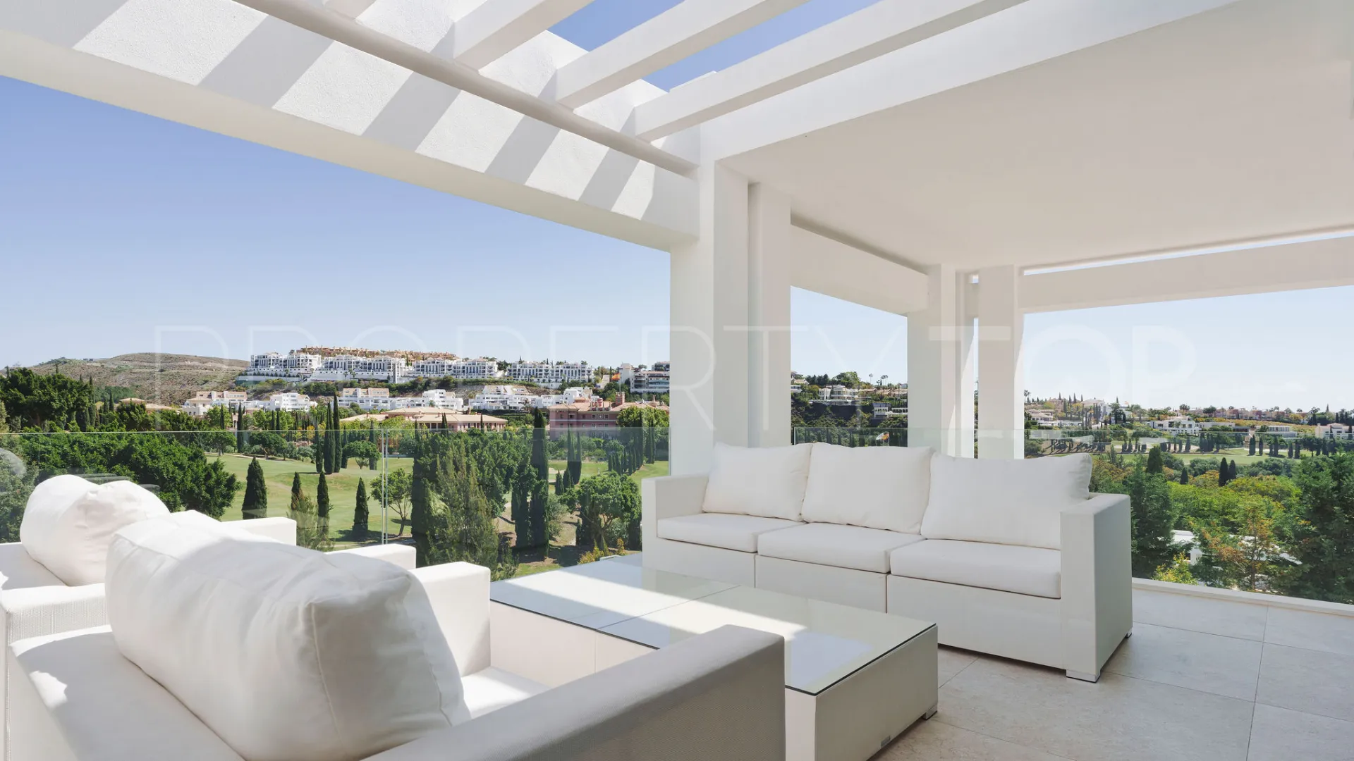 Villa en venta en Los Flamingos con 5 dormitorios