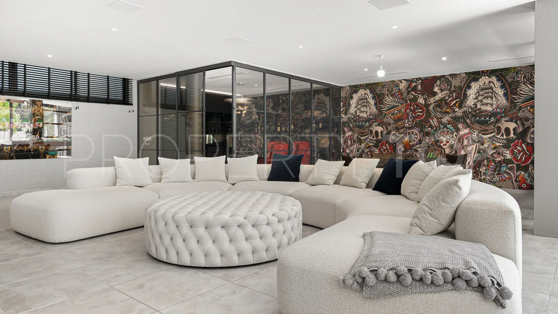 Villa en venta en Los Flamingos con 5 dormitorios