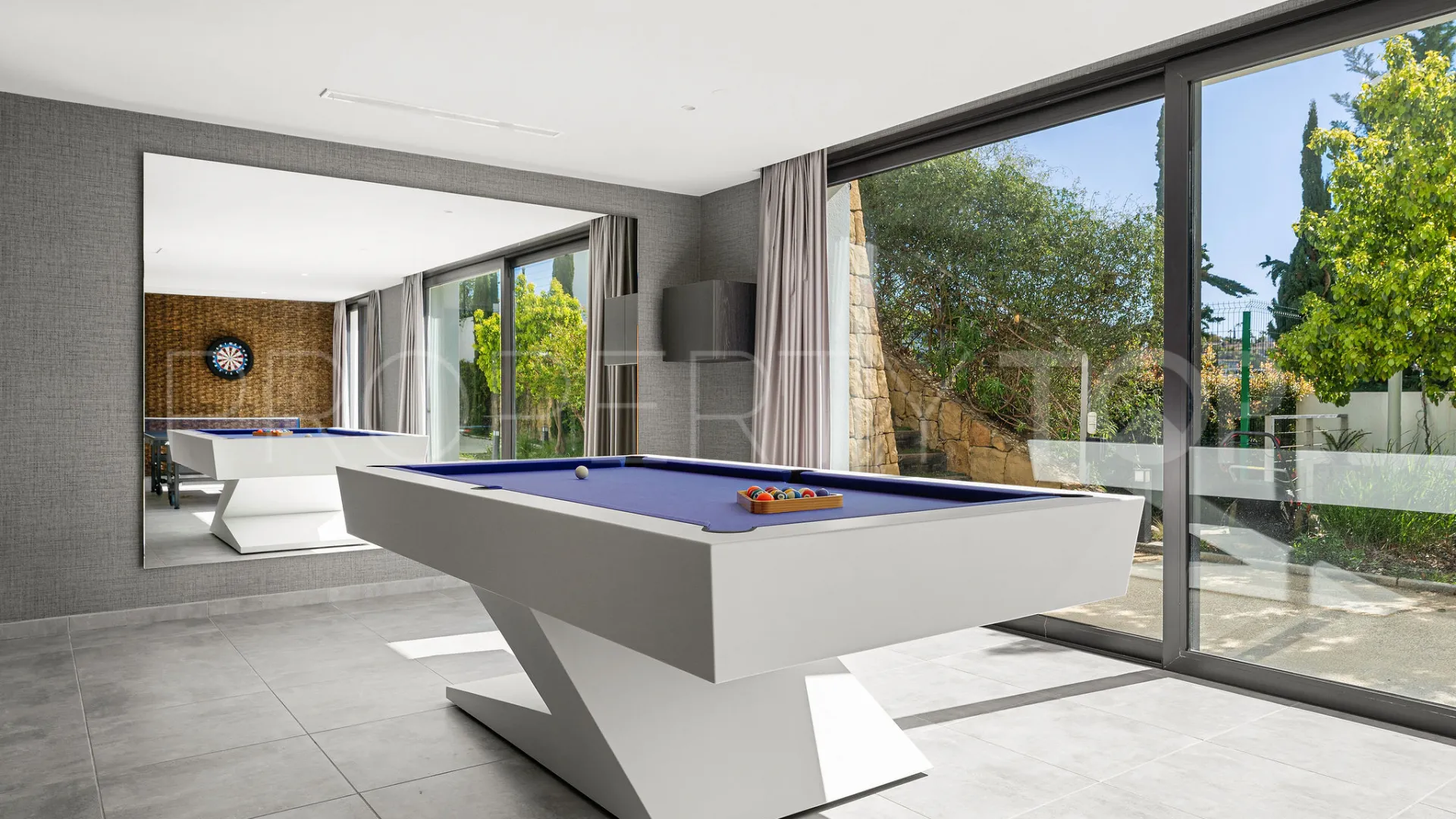 Villa en venta en Los Flamingos con 5 dormitorios