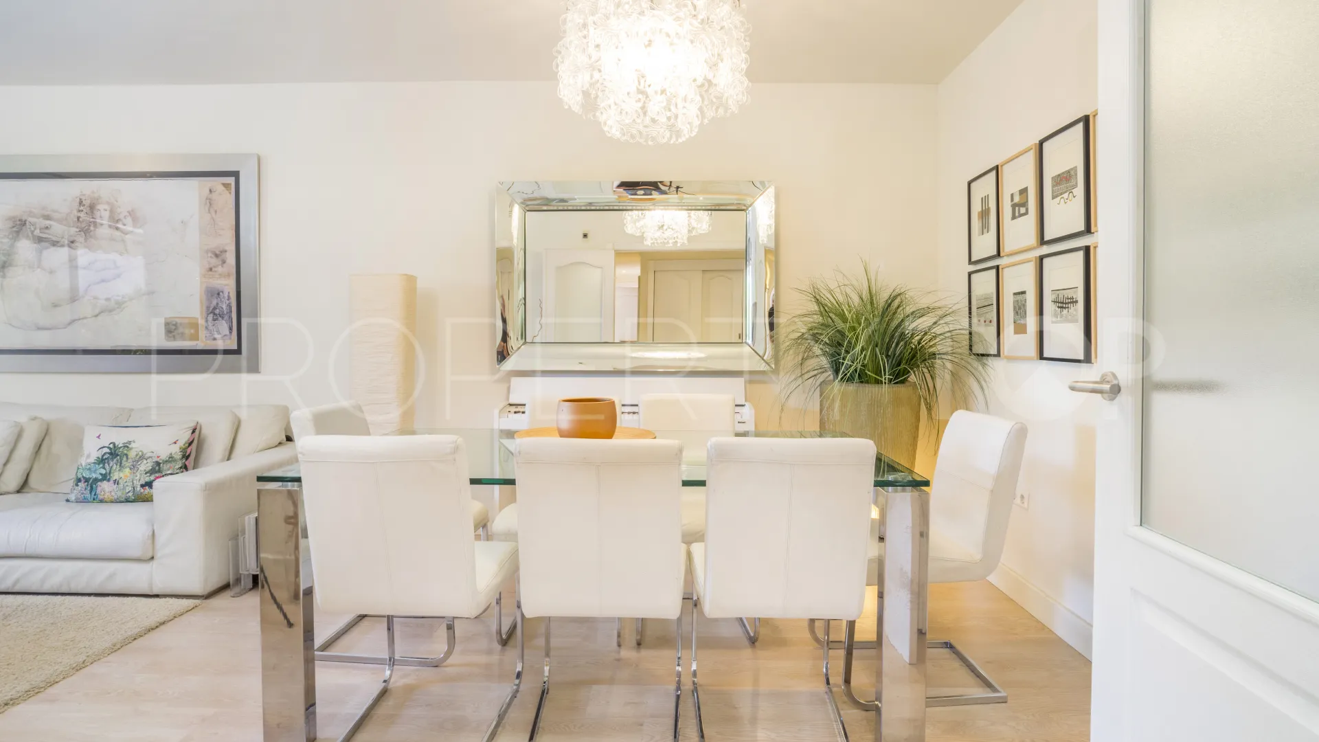 Se vende apartamento en Costa Nagüeles III de 3 dormitorios