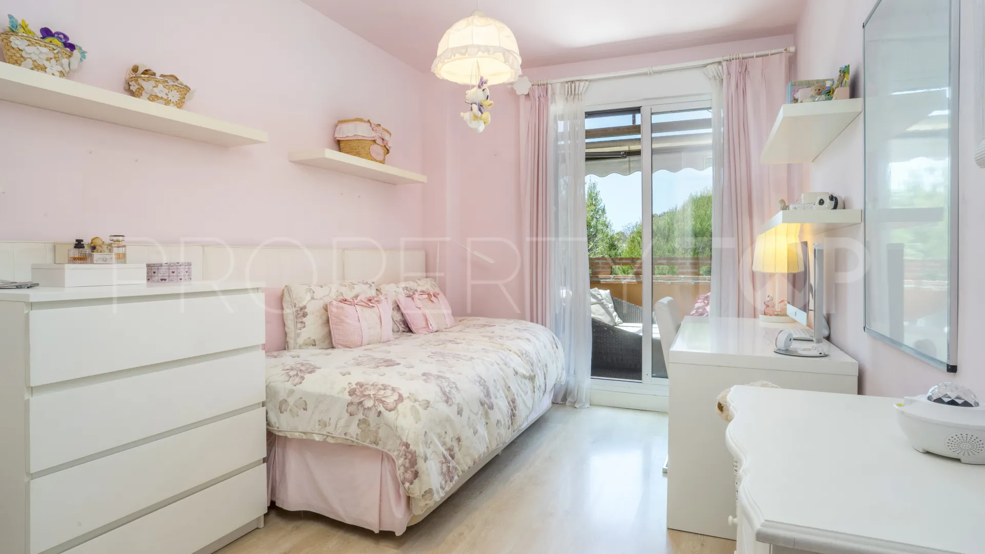 Se vende apartamento en Costa Nagüeles III de 3 dormitorios