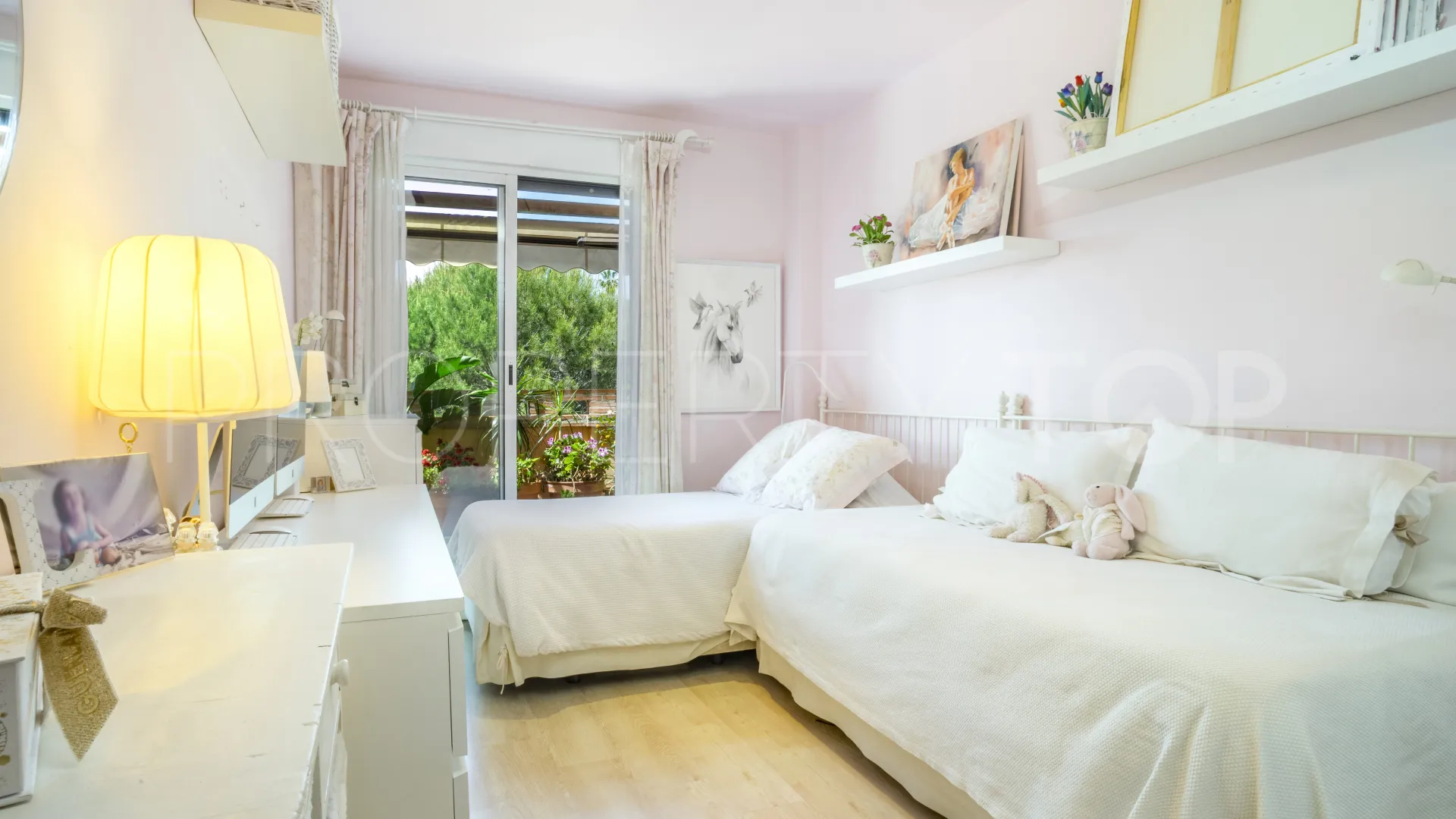 Se vende apartamento en Costa Nagüeles III de 3 dormitorios
