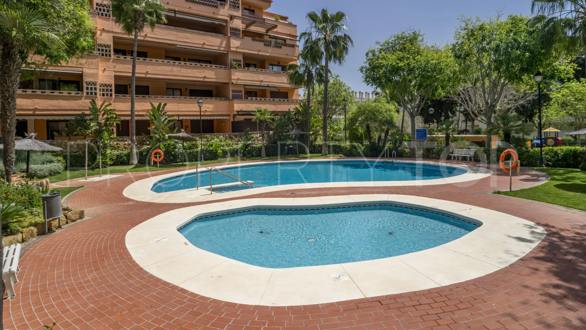 Se vende apartamento en Costa Nagüeles III de 3 dormitorios