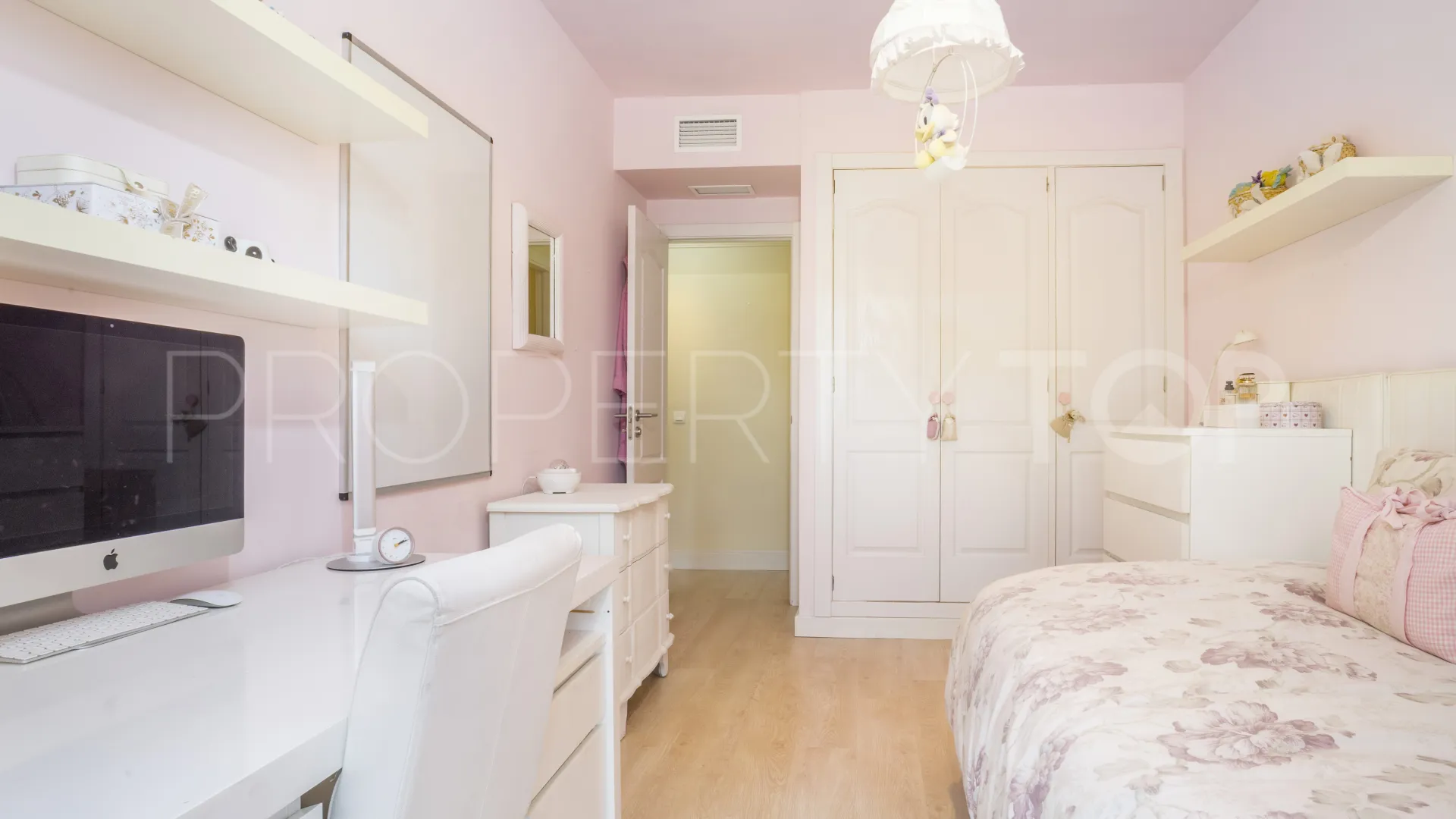 Se vende apartamento en Costa Nagüeles III de 3 dormitorios