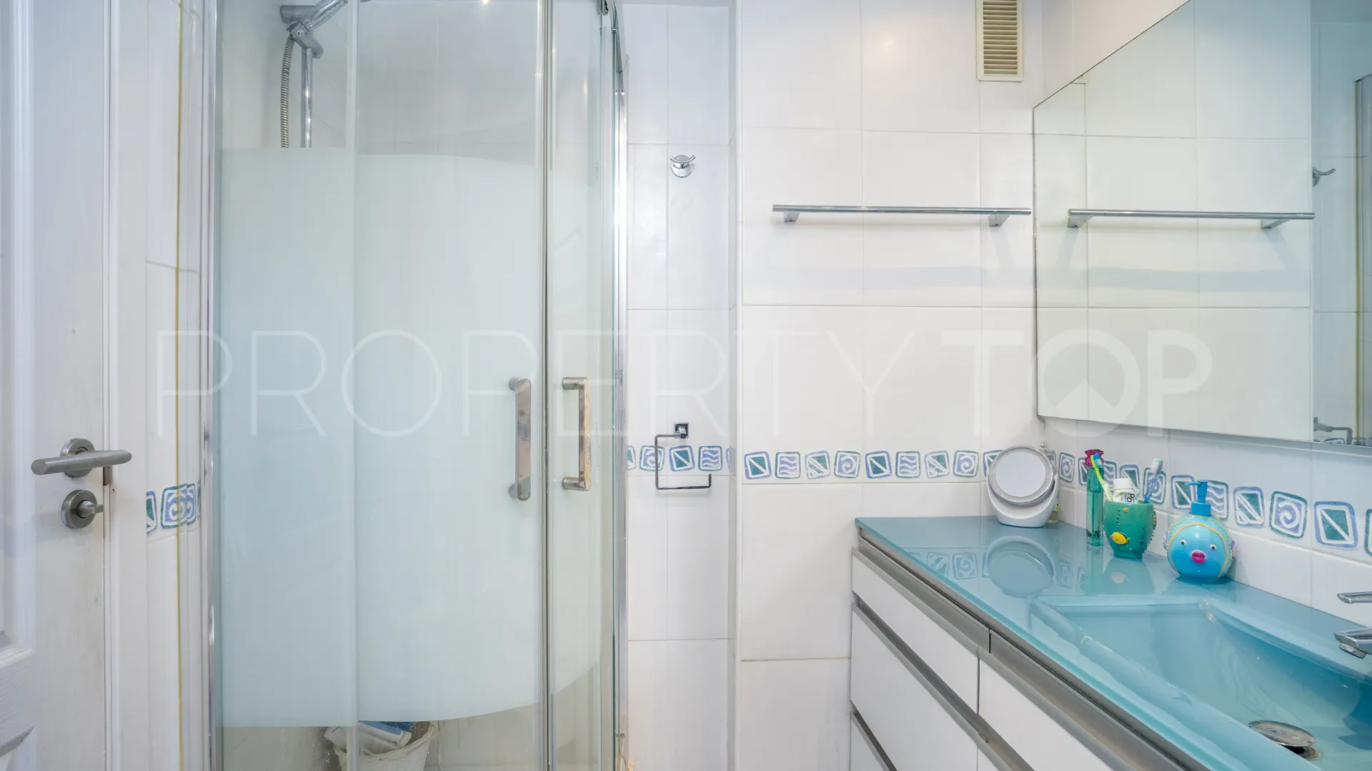Se vende apartamento en Costa Nagüeles III de 3 dormitorios