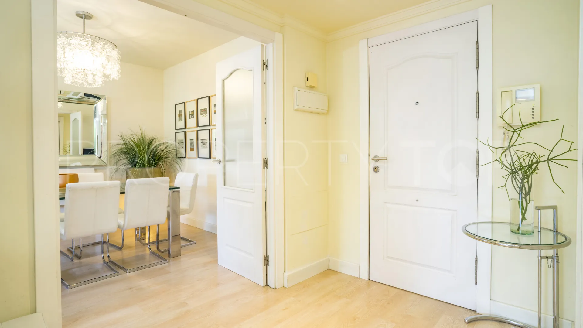 Se vende apartamento en Costa Nagüeles III de 3 dormitorios