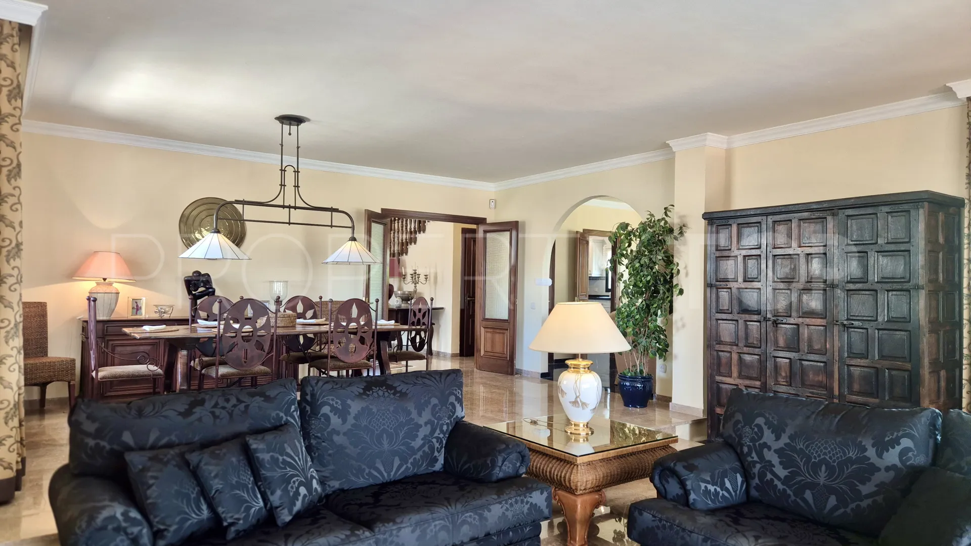 For sale La Campana 3 bedrooms villa