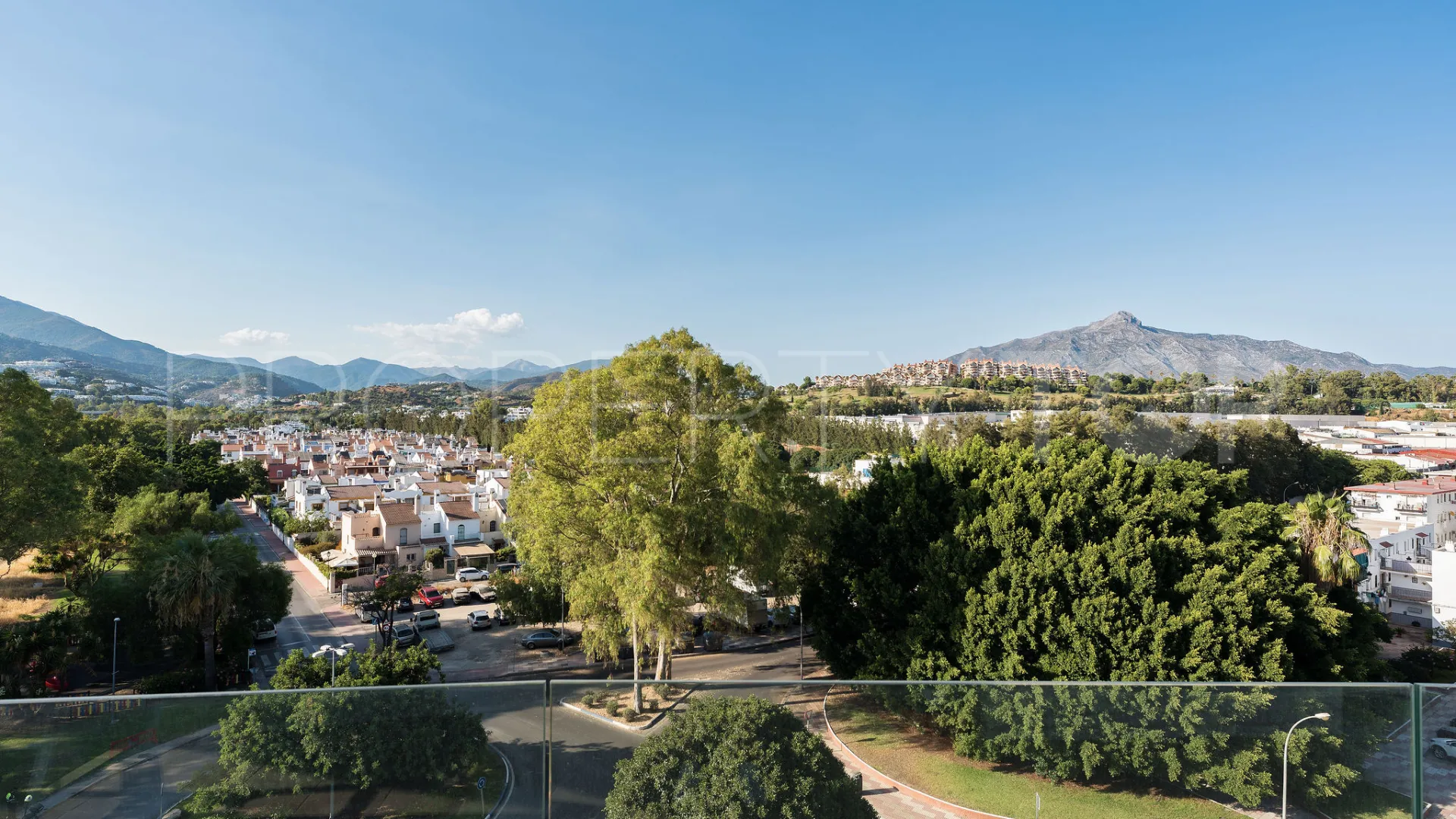 Se vende apartamento de 2 dormitorios en La Campana
