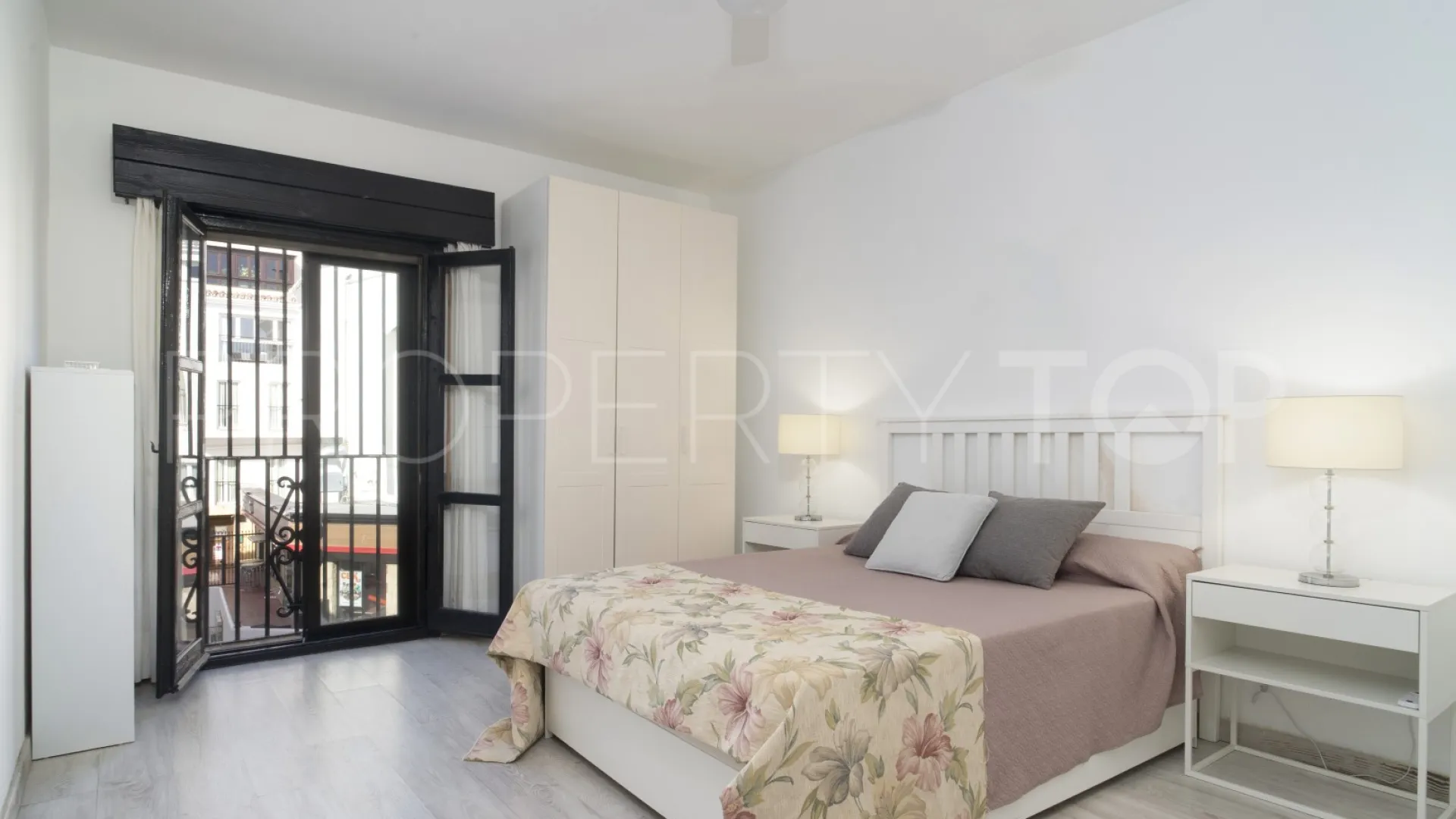 Apartamento a la venta en Marbella - Puerto Banus