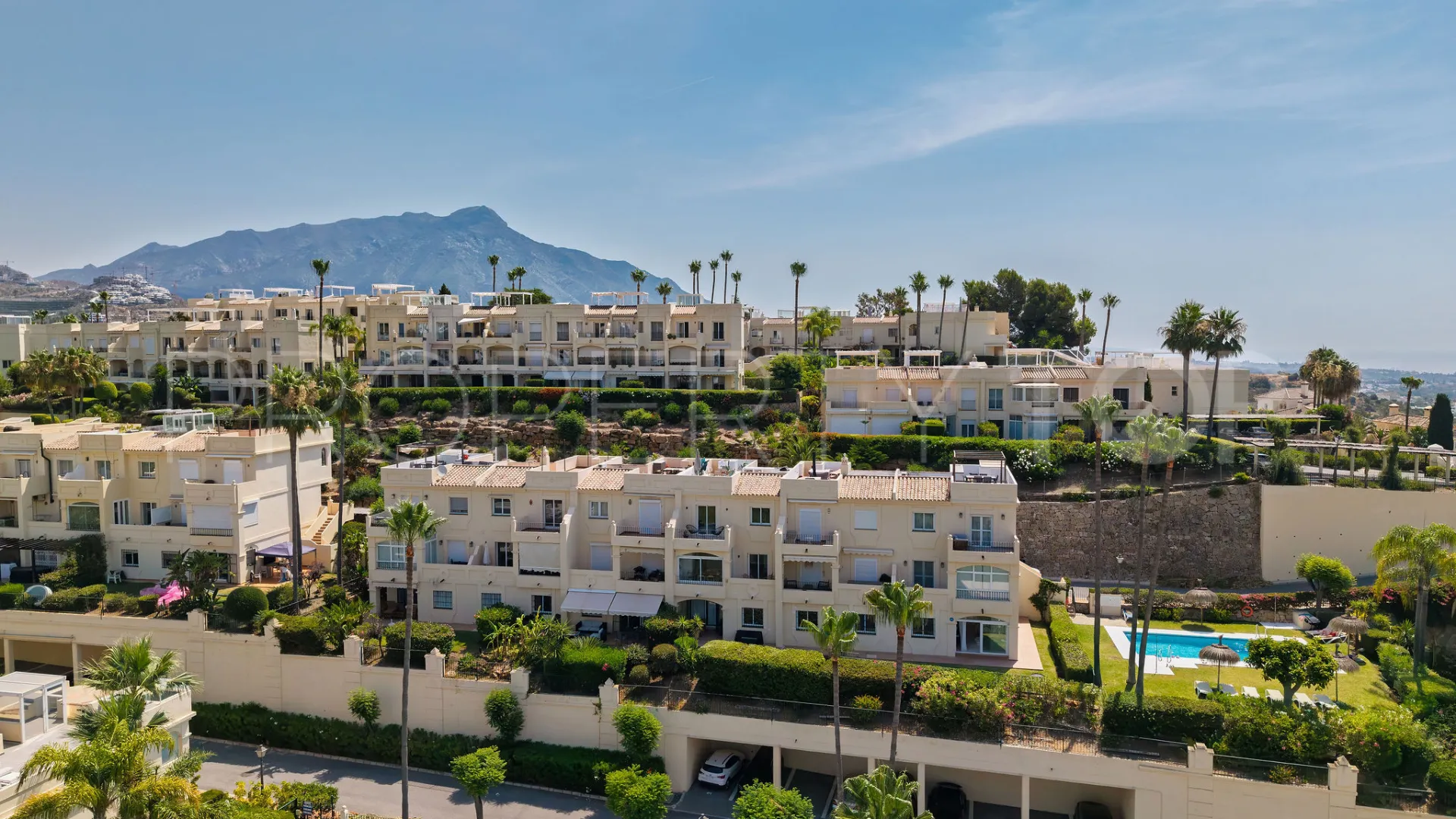 For sale La Quinta Hills ground floor apartment with 3 bedrooms