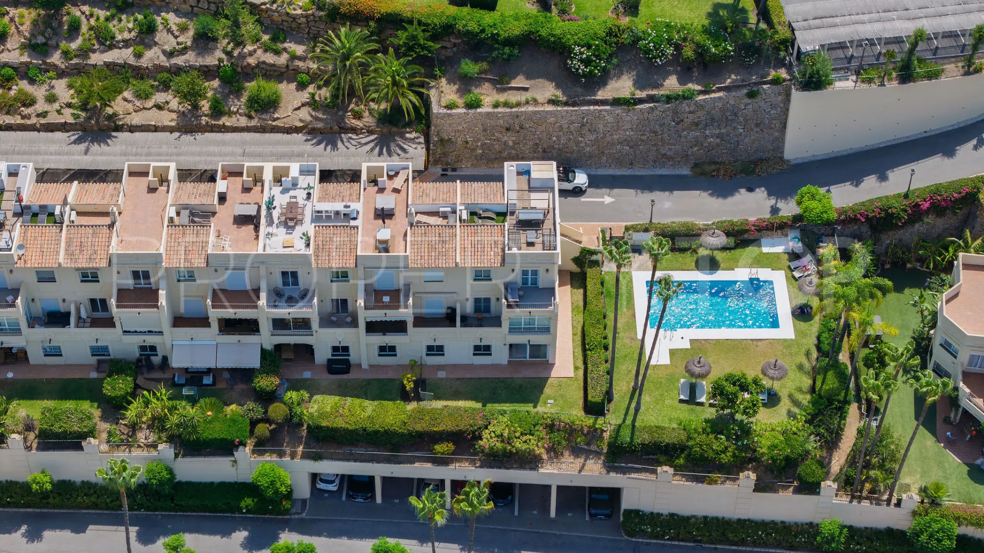 For sale La Quinta Hills ground floor apartment with 3 bedrooms