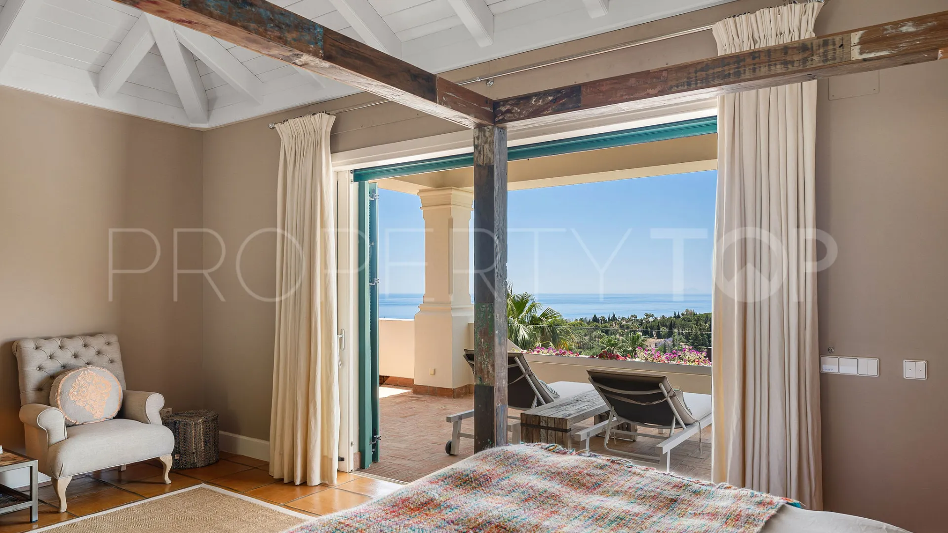 Cascada de Camojan, villa en venta de 5 dormitorios