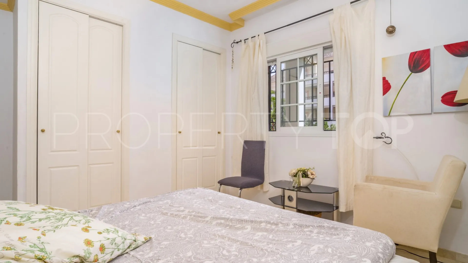 Comprar apartamento planta baja de 3 dormitorios en River Garden