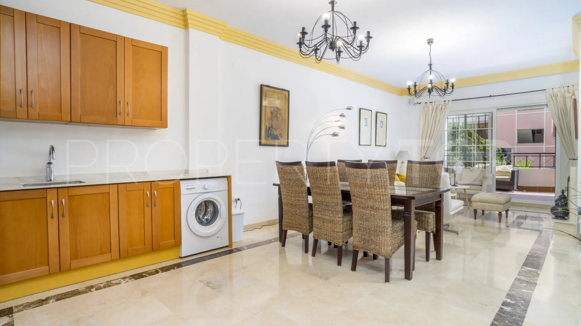 Comprar apartamento planta baja de 3 dormitorios en River Garden