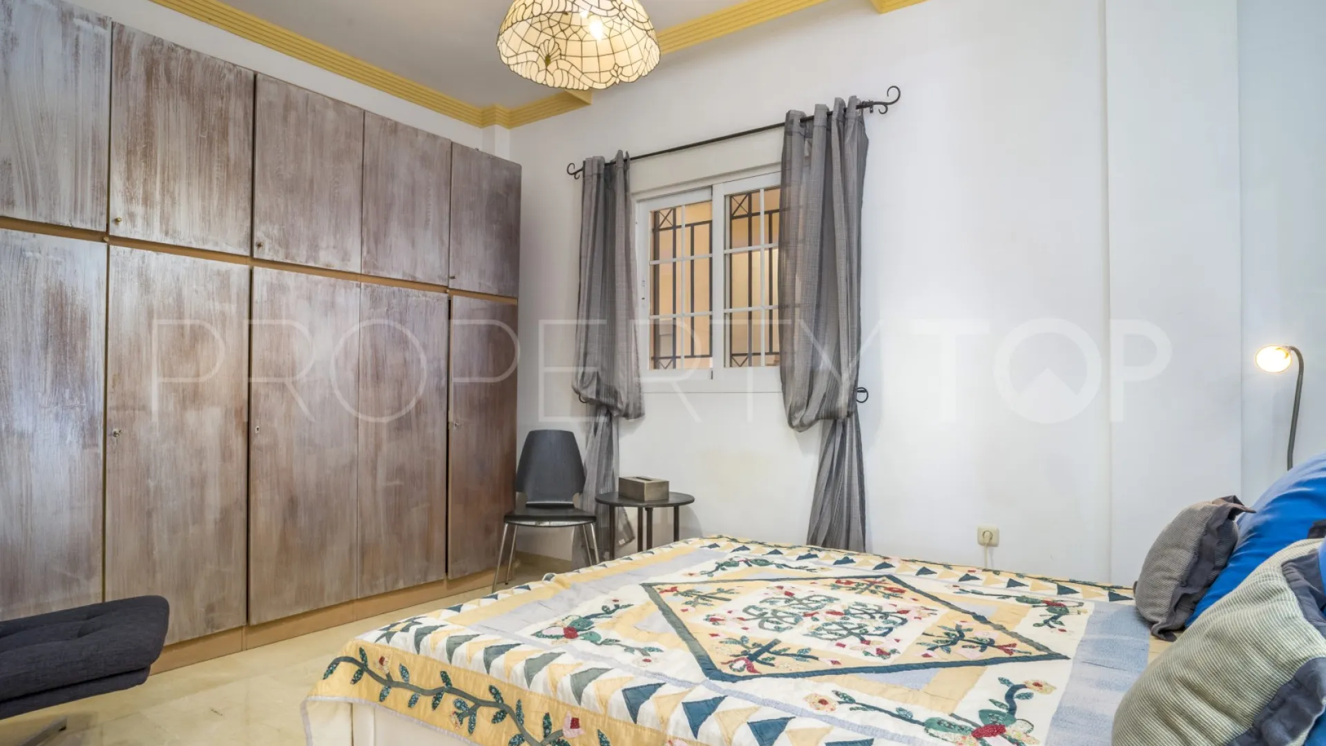 Comprar apartamento planta baja de 3 dormitorios en River Garden