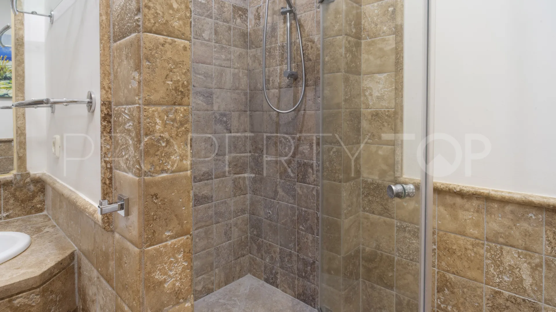 For sale apartment in Benatalaya with 2 bedrooms