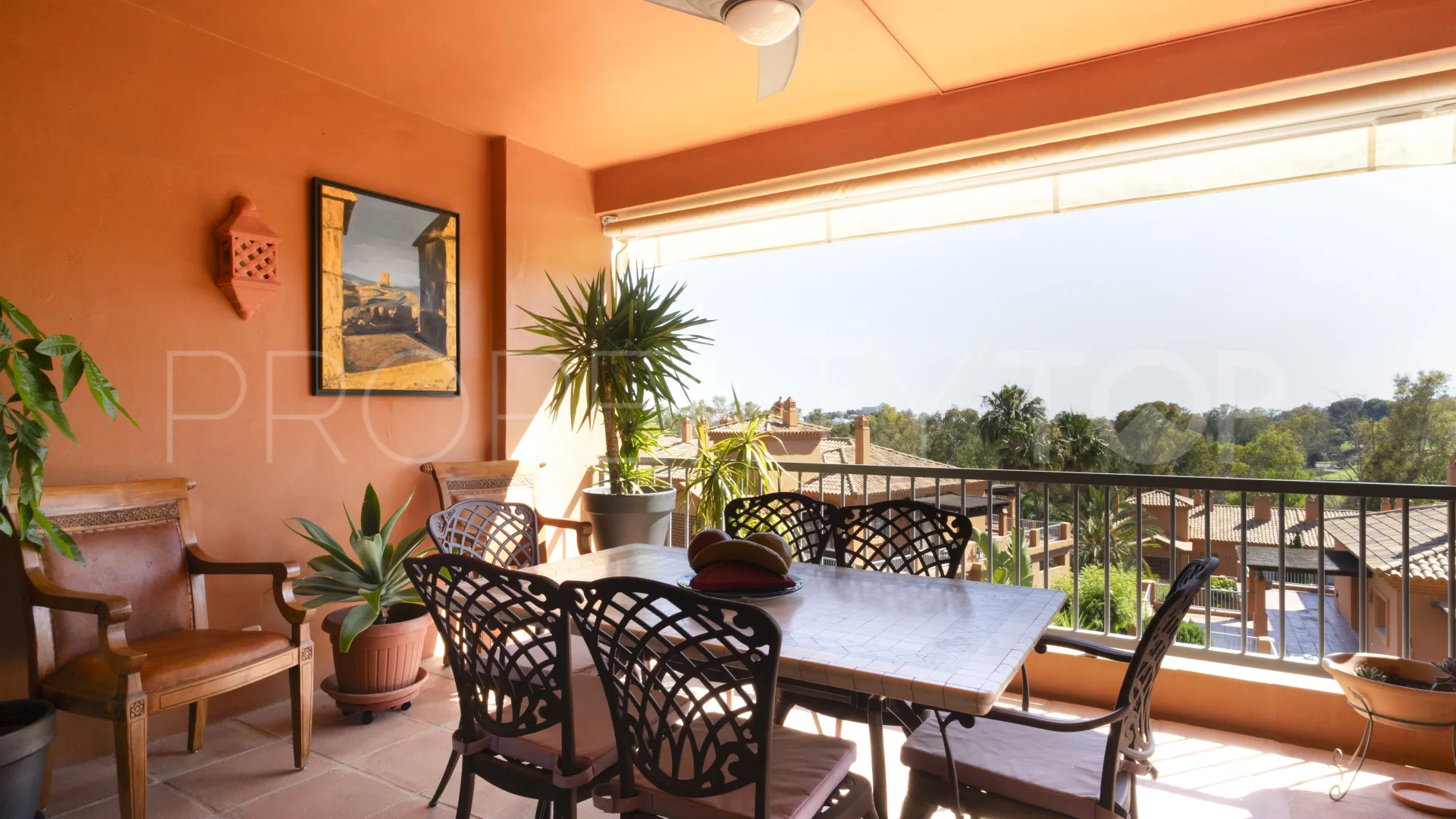 For sale apartment in Benatalaya with 2 bedrooms