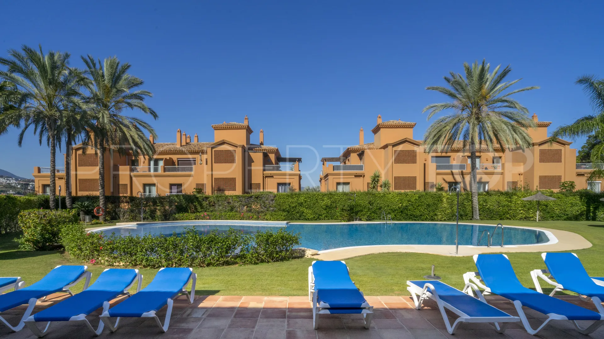 For sale apartment in Benatalaya with 2 bedrooms