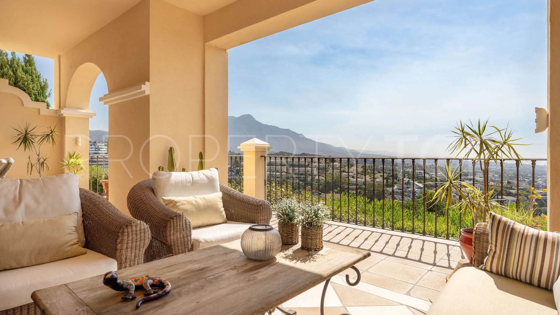 2 bedrooms Buenavista ground floor apartment for sale