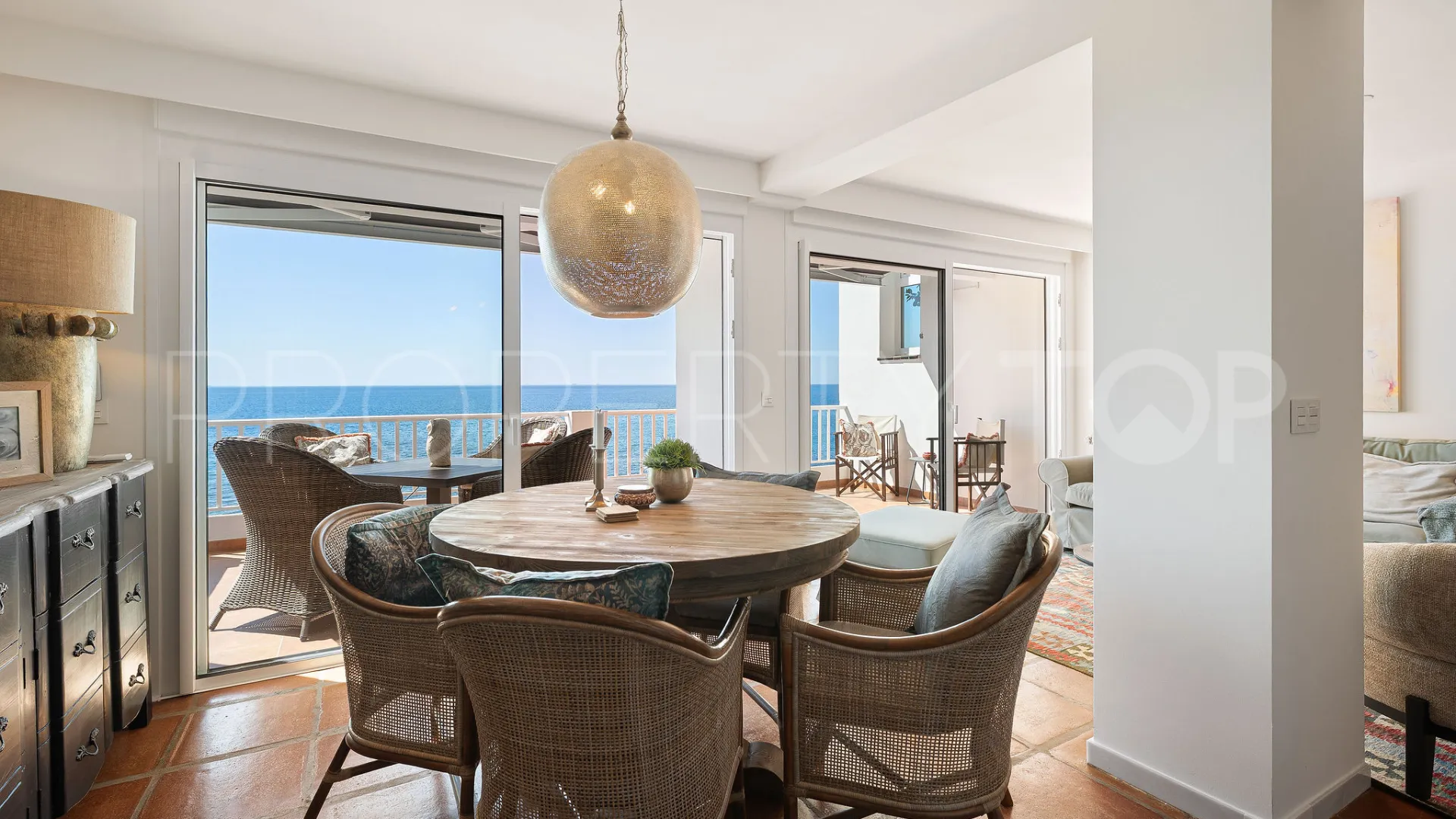 For sale duplex penthouse in Bahia Dorada with 3 bedrooms