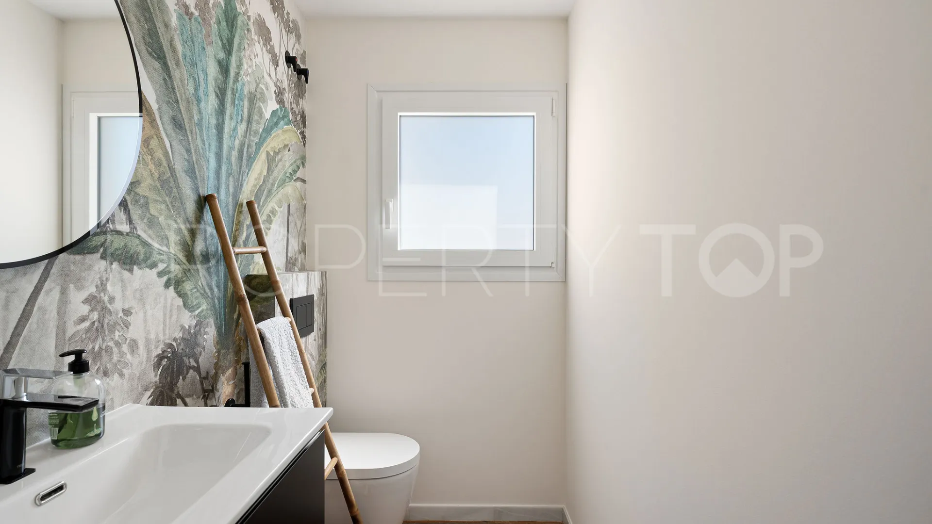 For sale duplex penthouse in Bahia Dorada with 3 bedrooms