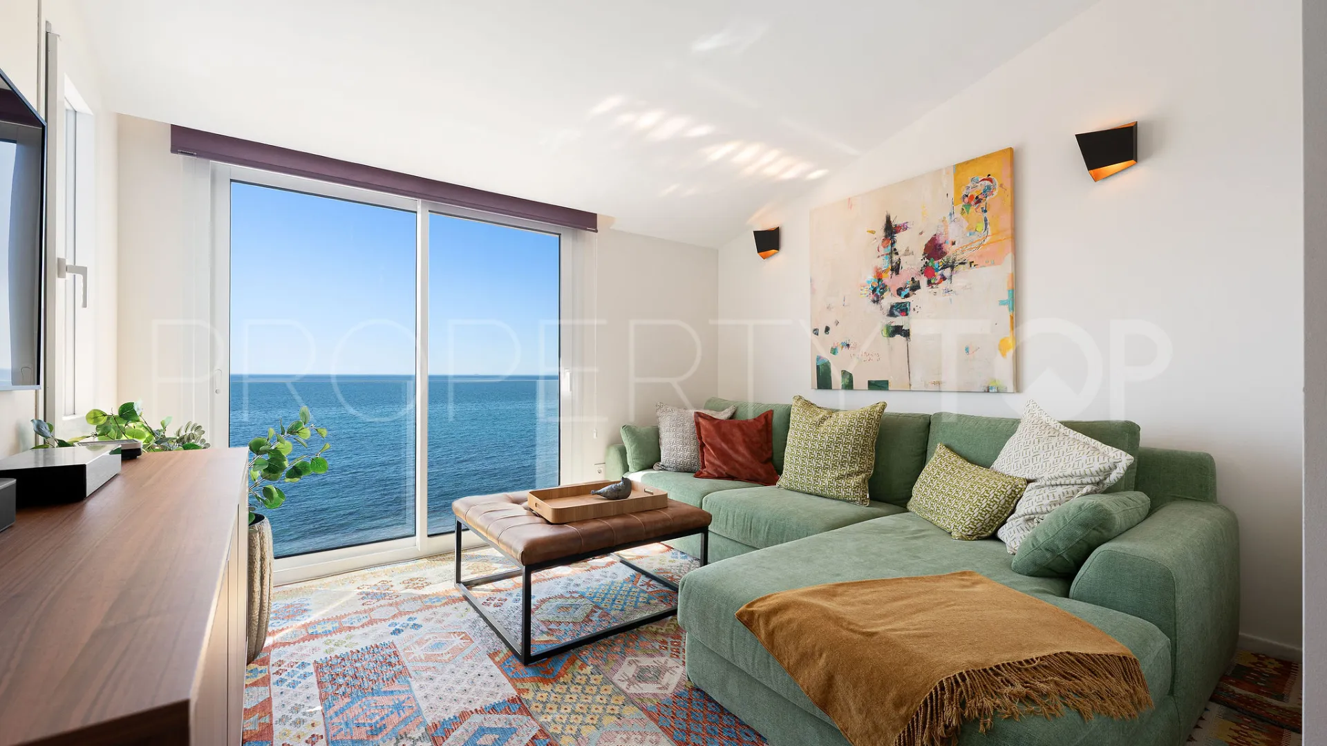 For sale duplex penthouse in Bahia Dorada with 3 bedrooms