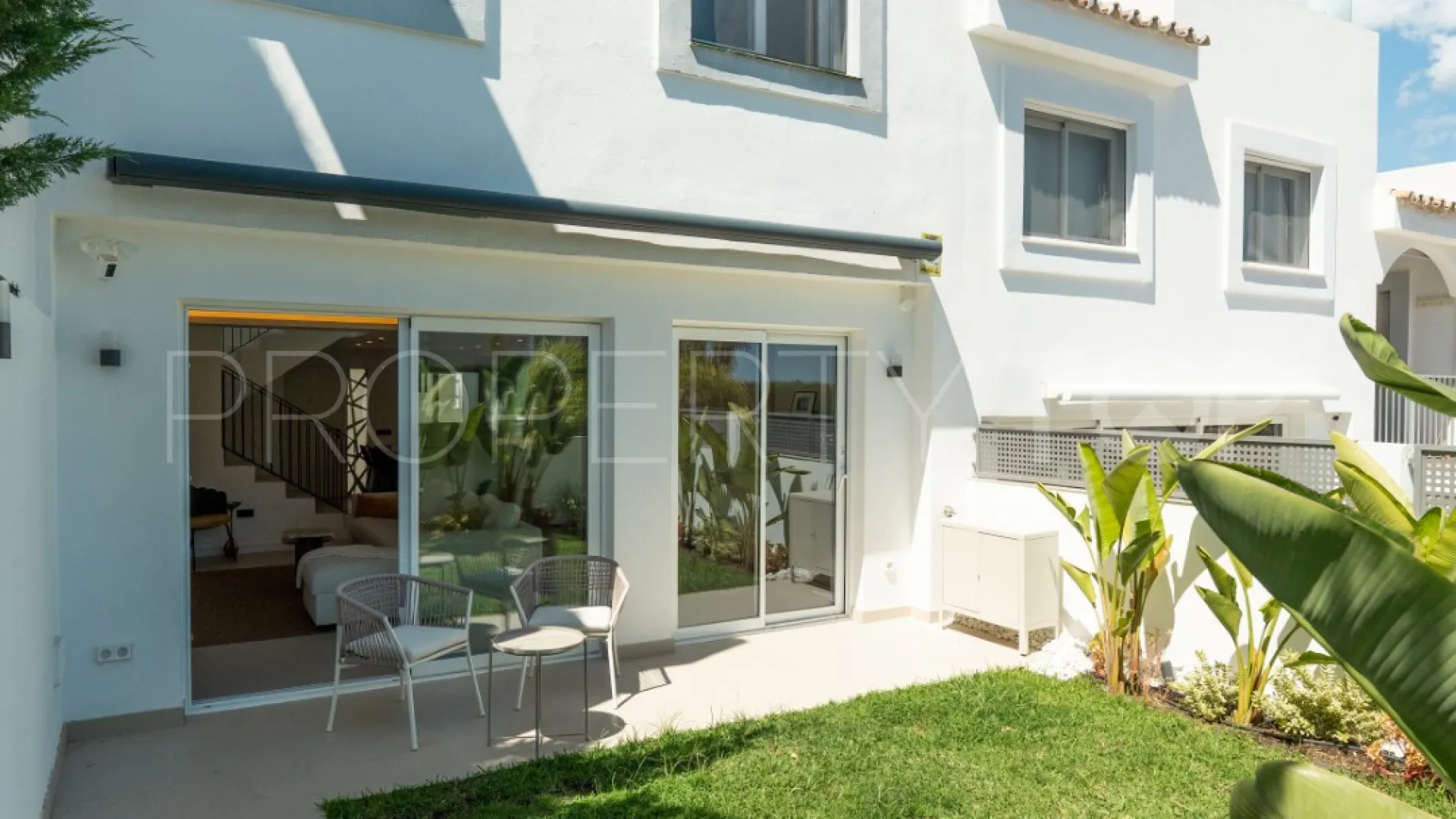 Town house for sale in Balcón del Golf