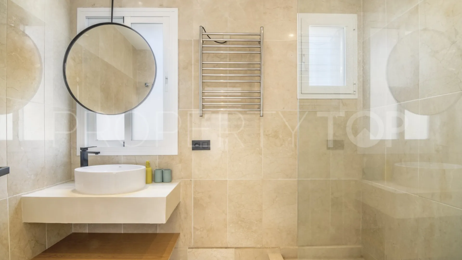 For sale Los Naranjos Country Club 3 bedrooms town house