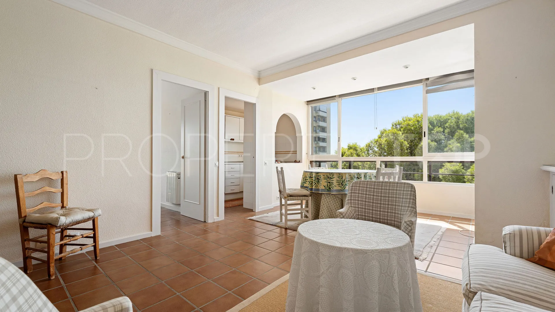 Apartamento en venta con 2 dormitorios en Torres de Aloha