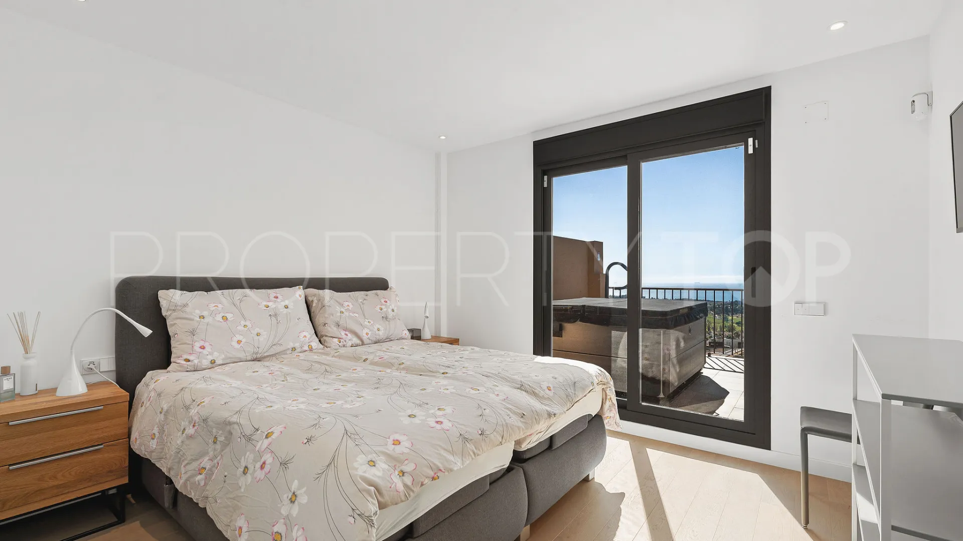 Penthouse for sale in Hacienda del Señorio de Cifuentes with 2 bedrooms
