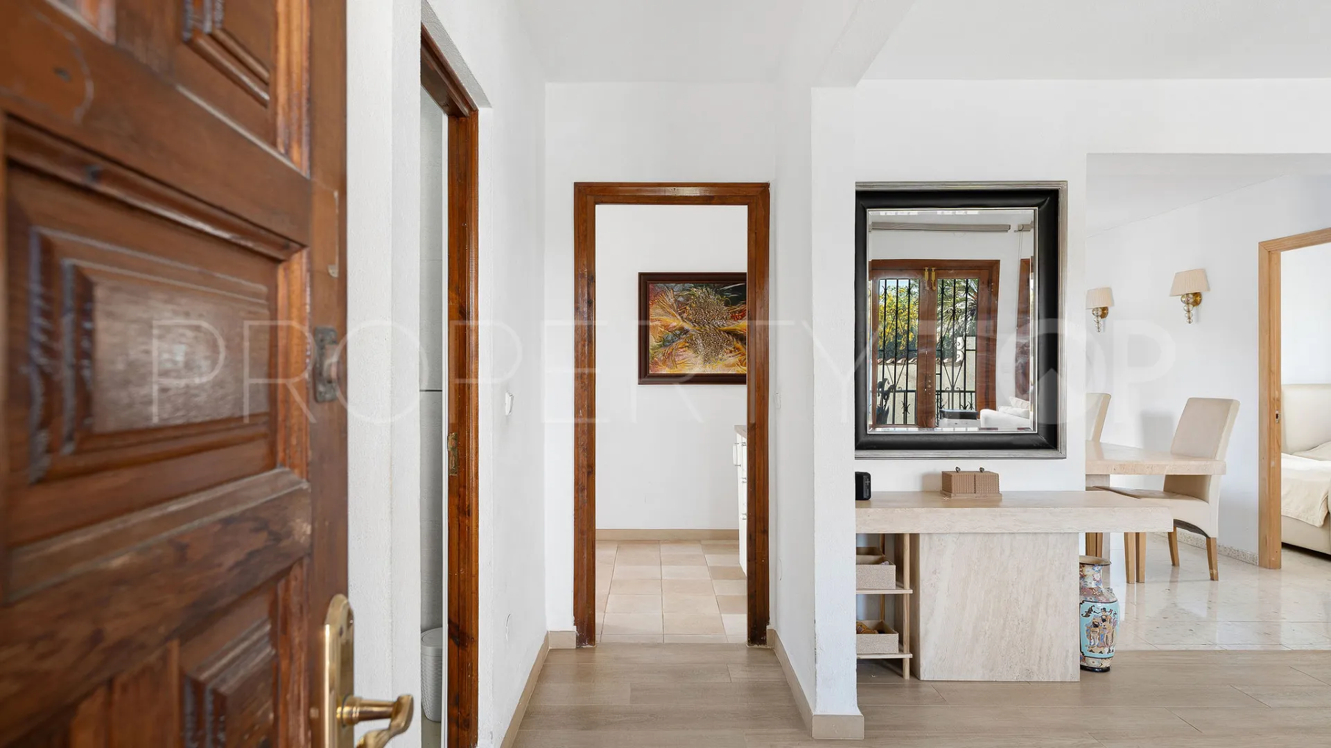 For sale 4 bedrooms villa in La Campana